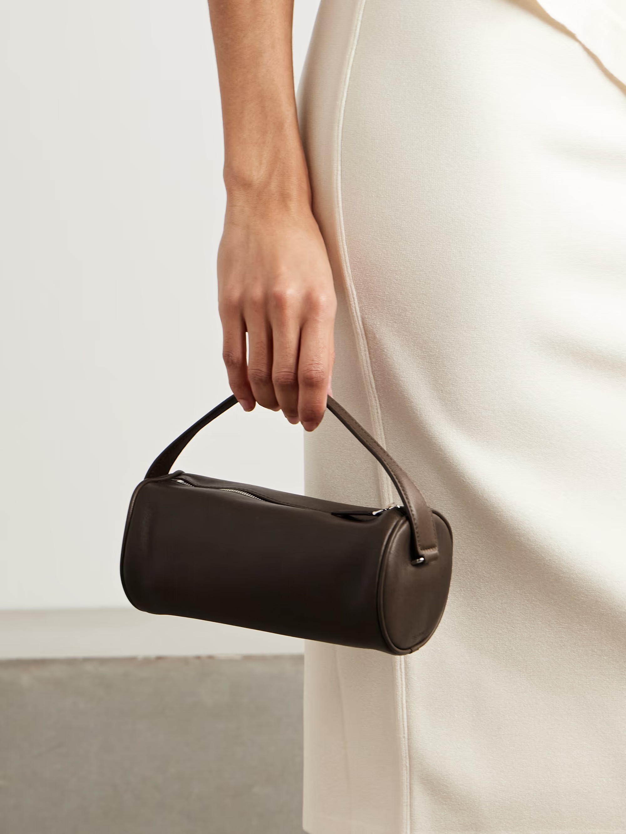 Round 90's leather tote | NET-A-PORTER (US)