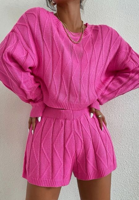 Cute SHEIN pink sweater set

#LTKSeasonal #LTKFind #LTKstyletip