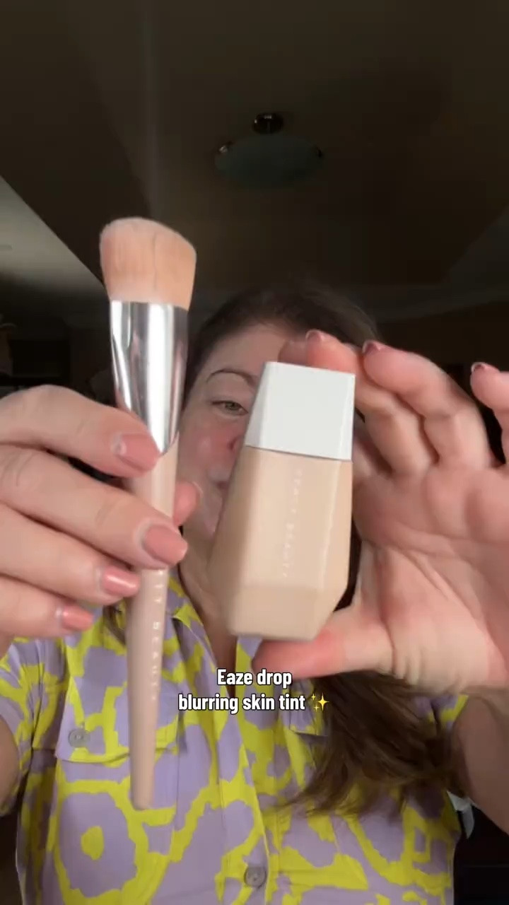 @Fenty Beauty bundle deal bundle includes Eaze Drop Lightweight, Blurring Skin Tint|& Full Body 110

Foundation Brush
#Fenty #FentyBeauty #Makeup #SkinTint #FentyBeautyFoundation