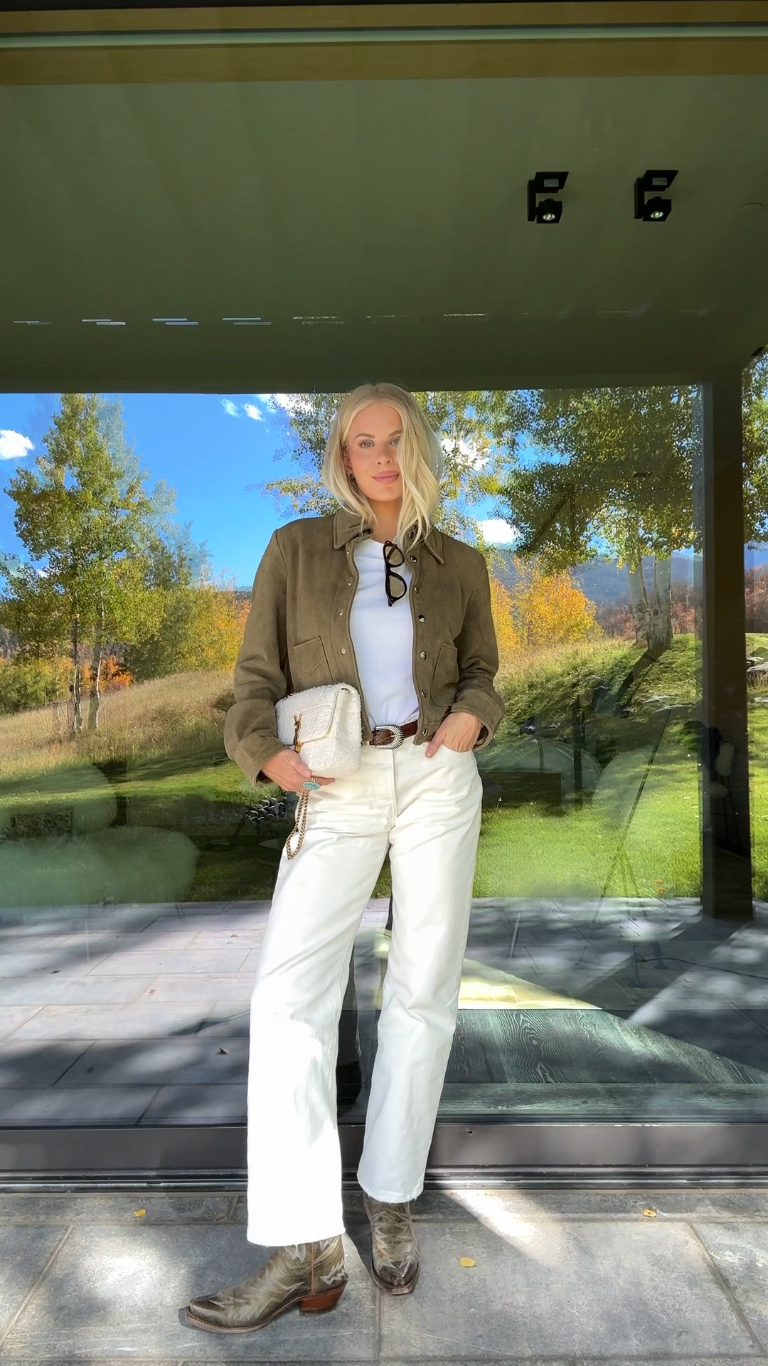 SIZE: small in tee, med jacket, 27 in jeans (sized up one), boots run tts (linked a different color & also similar). #kathleenpost

Fall fashion, fall outfit Inspo, western chic outfit

#LTKootd #LTKSeasonal