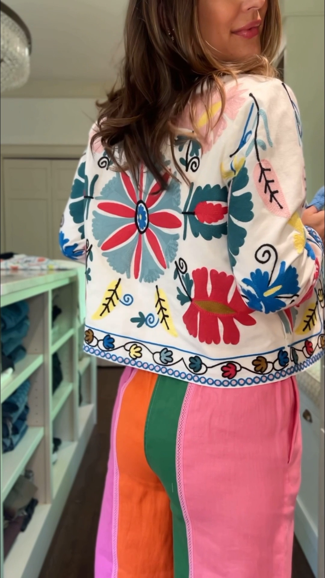 Ok these Boden colorblock linen pants are everything. Wearing a small! 

#bodenpartner