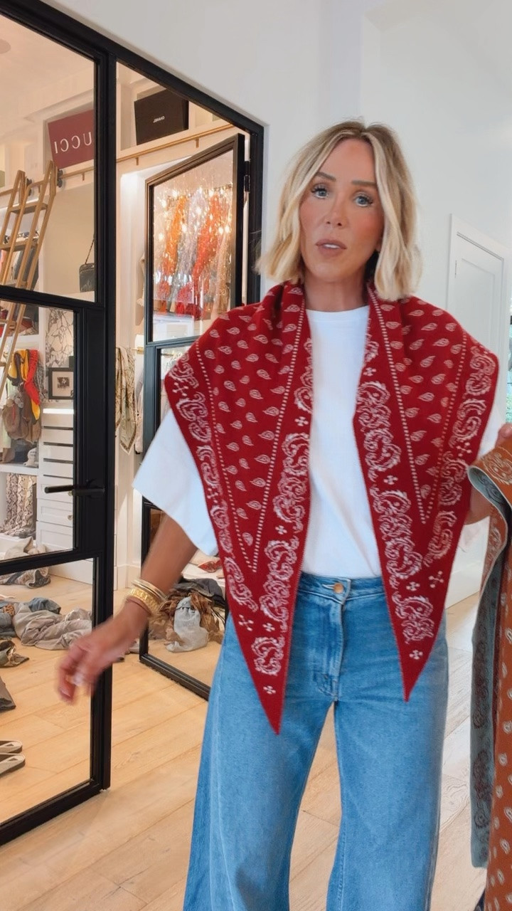 The “it girl” fall accessory that’s so easy to add to any outfit. 🔥🔥🔥