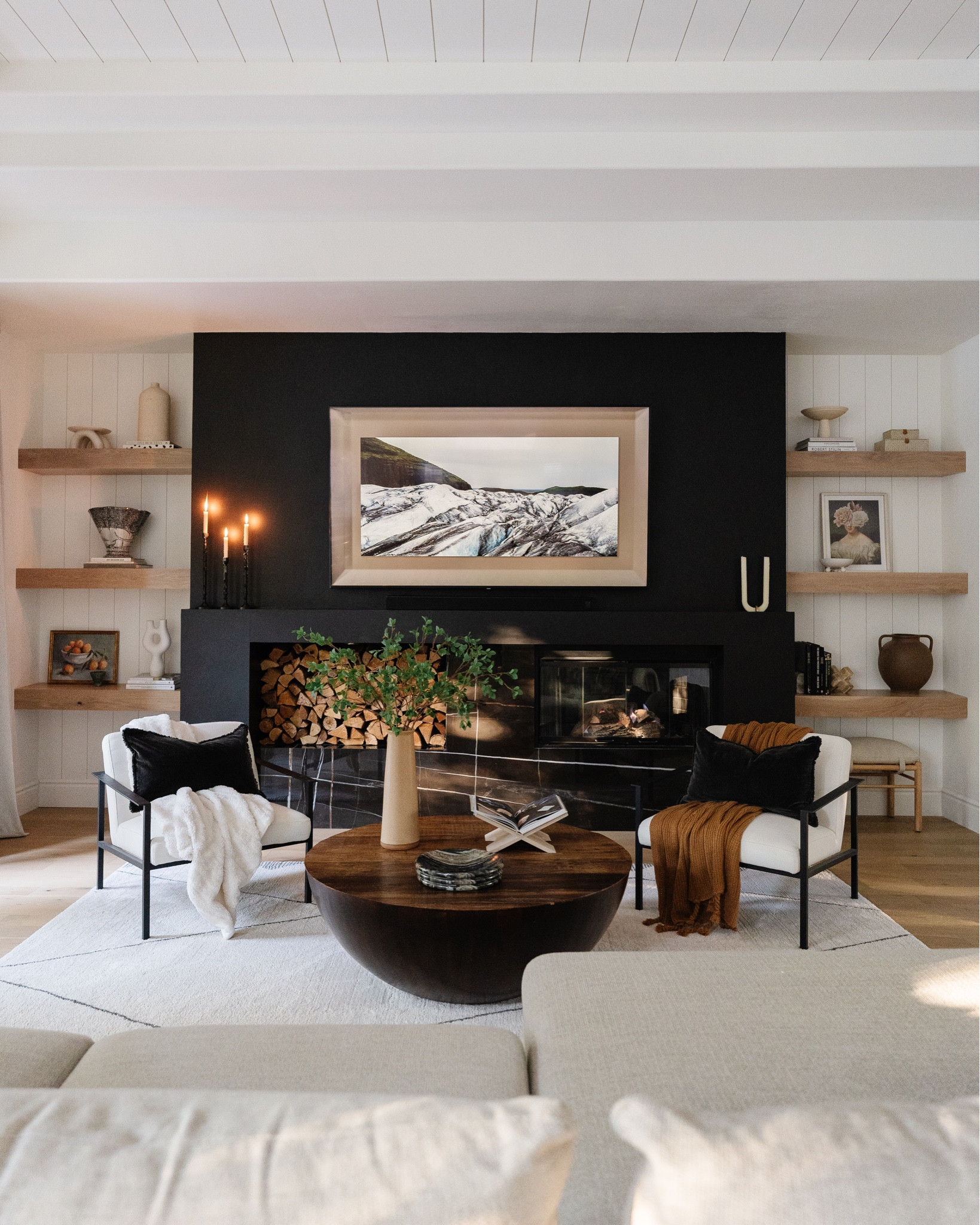 Living room 

Chairs, coffee table, shelves, rug, neutral design

#LTKfamily #LTKhome #LTKstyletip