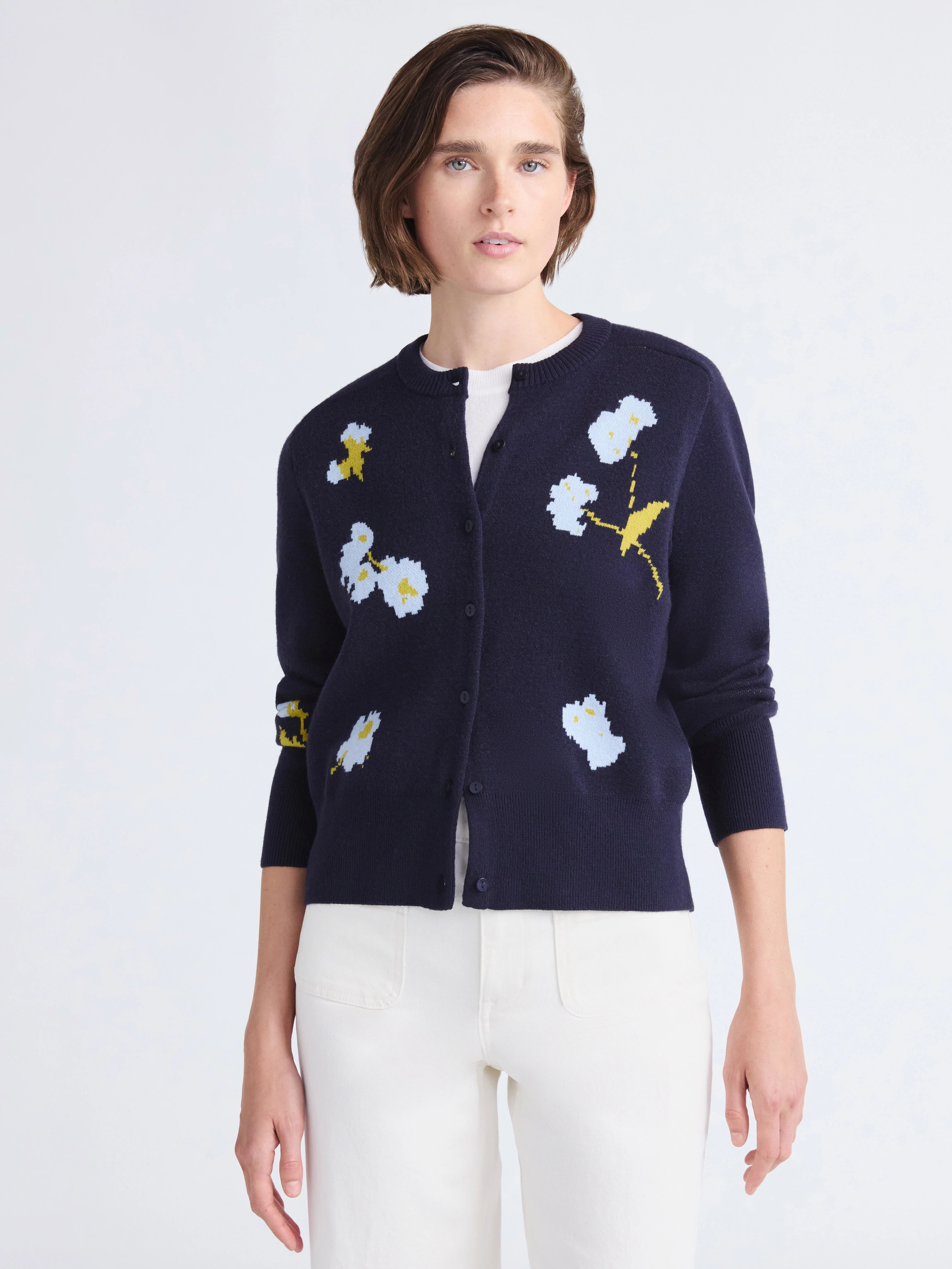 Free Assembly Women's Plus Floral Jacquard Shrunken Cardigan Sweater, Midweight, Sizes 1X-4X | Walmart (US)