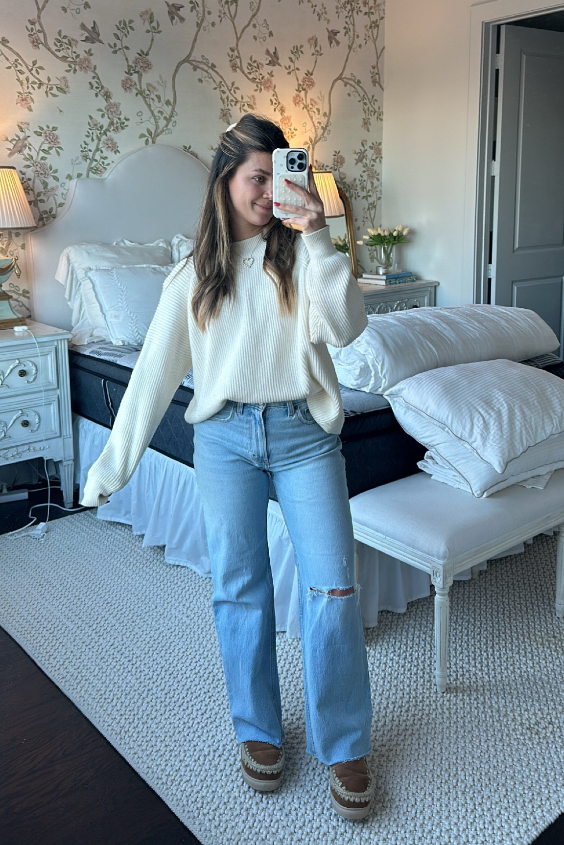 most worn sweater two falls in a row! 

sweater size small 
jeans size 25 (curve love, short, light destroy)
boots size 38 (tts) 