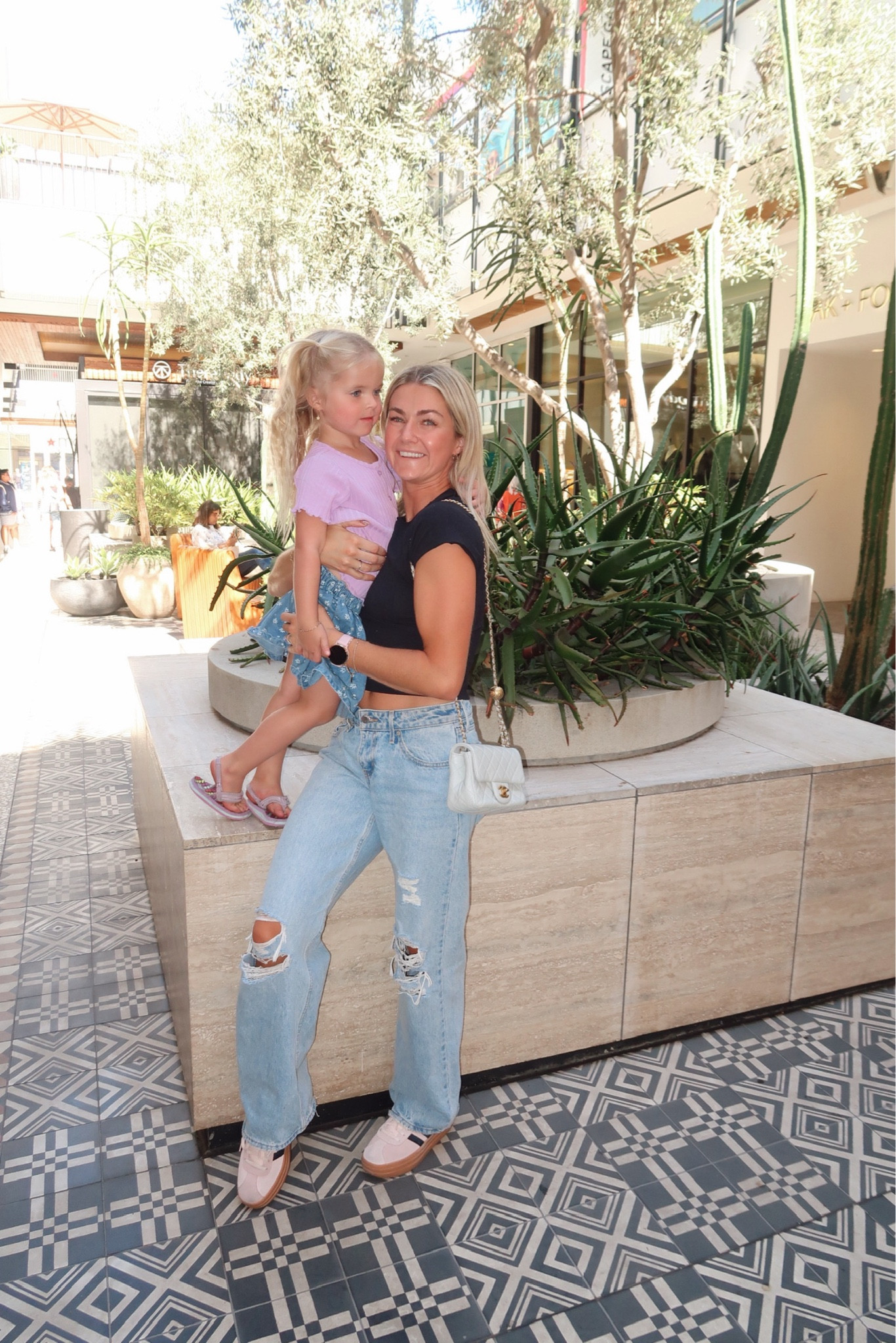 OOTD in LA!

#LTKFindsUnder100 #LTKStyleTip #LTKFindsUnder50