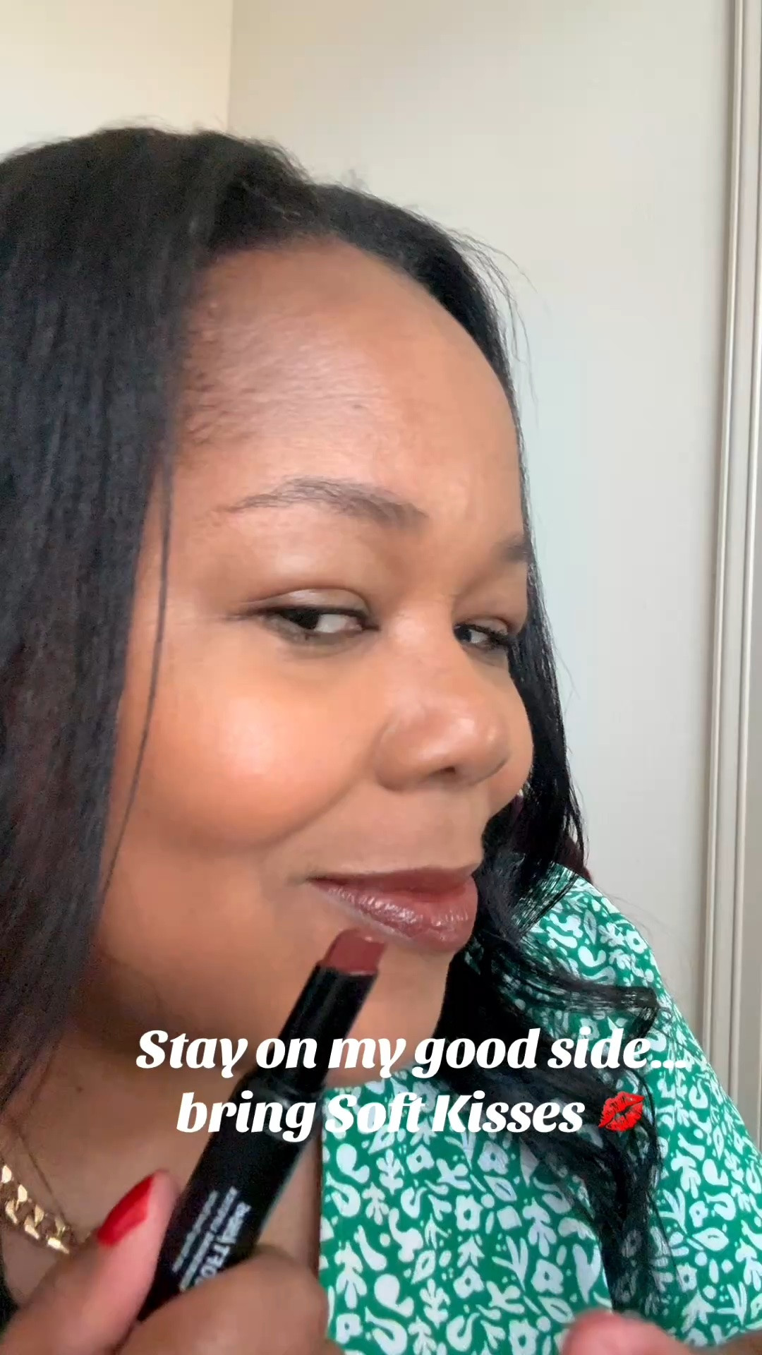 Want to stay on my good side? Start with Soft Kisses 💋😂

A little lip care, a little gloss, and suddenly everything feels better with this hydrating lip treatment and everyday lip gloss for soft, smooth lips.

Soft Kisses by The Lip Bar has officially made it to my good side 🤎✨