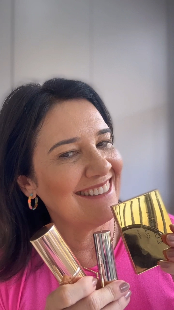 Vem comigo conhecer mais um pouquinho da coleção Eudora Glam Metals . #squadeuamomake#darilmamelo#influsadabelezagb

#LTKbrasil