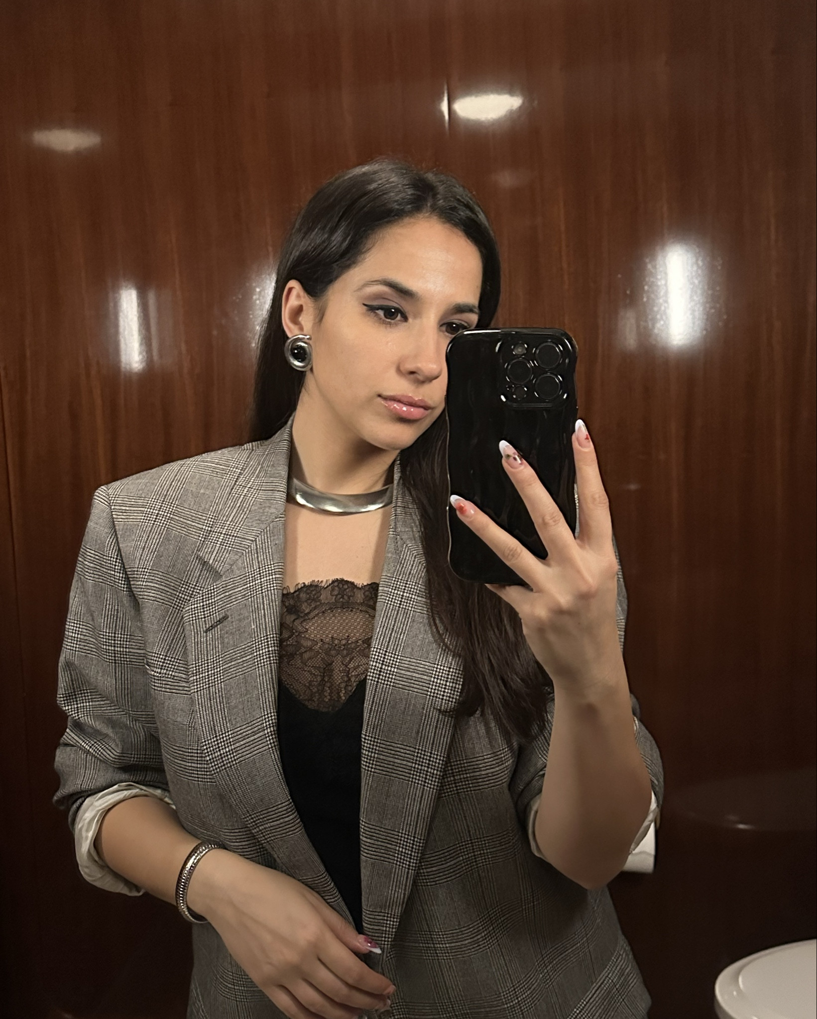Blazers are always my go-to!  Perfect for any casual chic look 🌟

#LTKVideo #LTKStyleTip #LTKSaleAlert