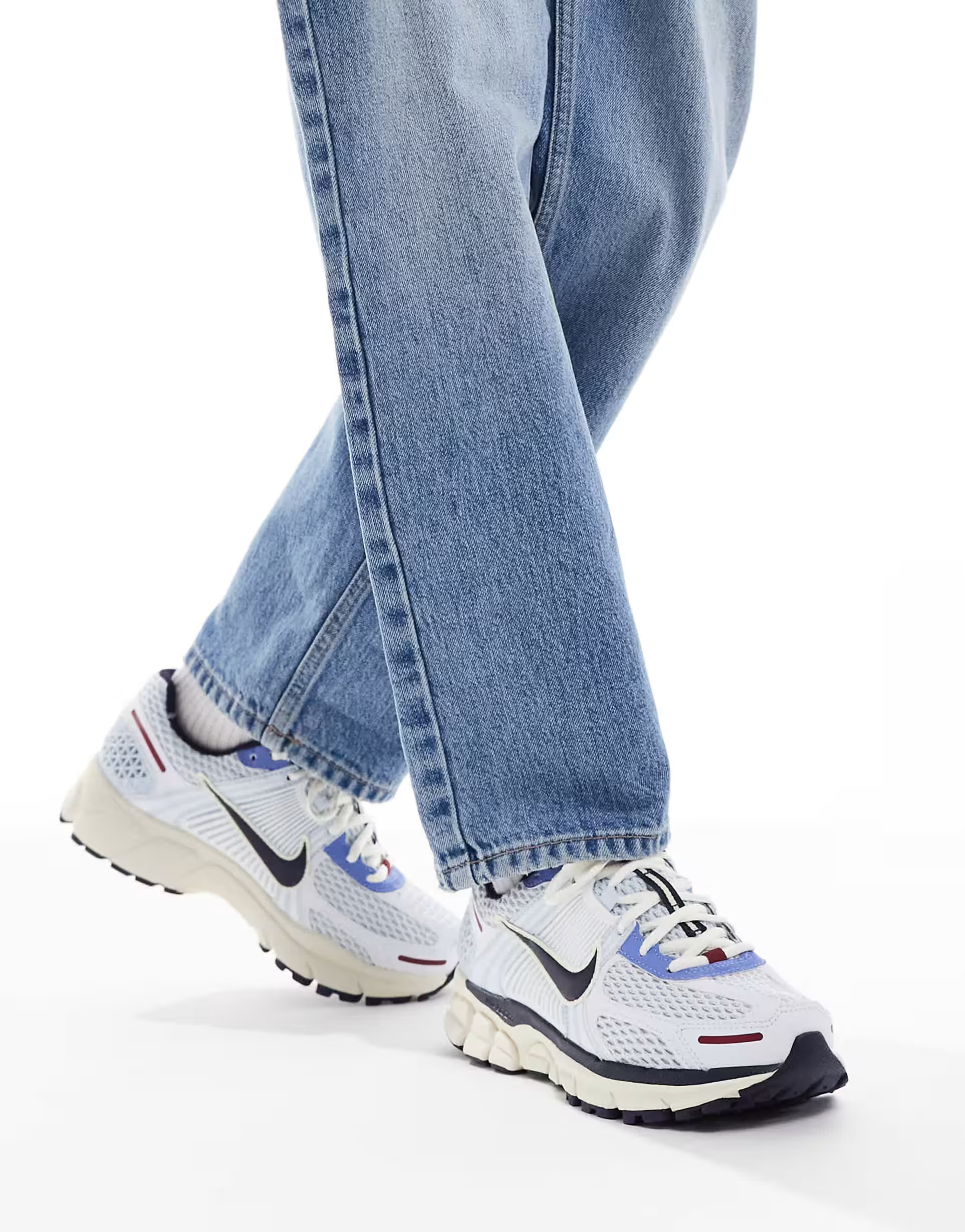 Nike Zoom Vomero 5 sneakers in light blue and purple | ASOS (Global)
