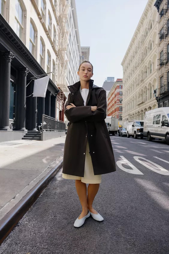 RUBBERIZED HOODED JACKET | Zara US