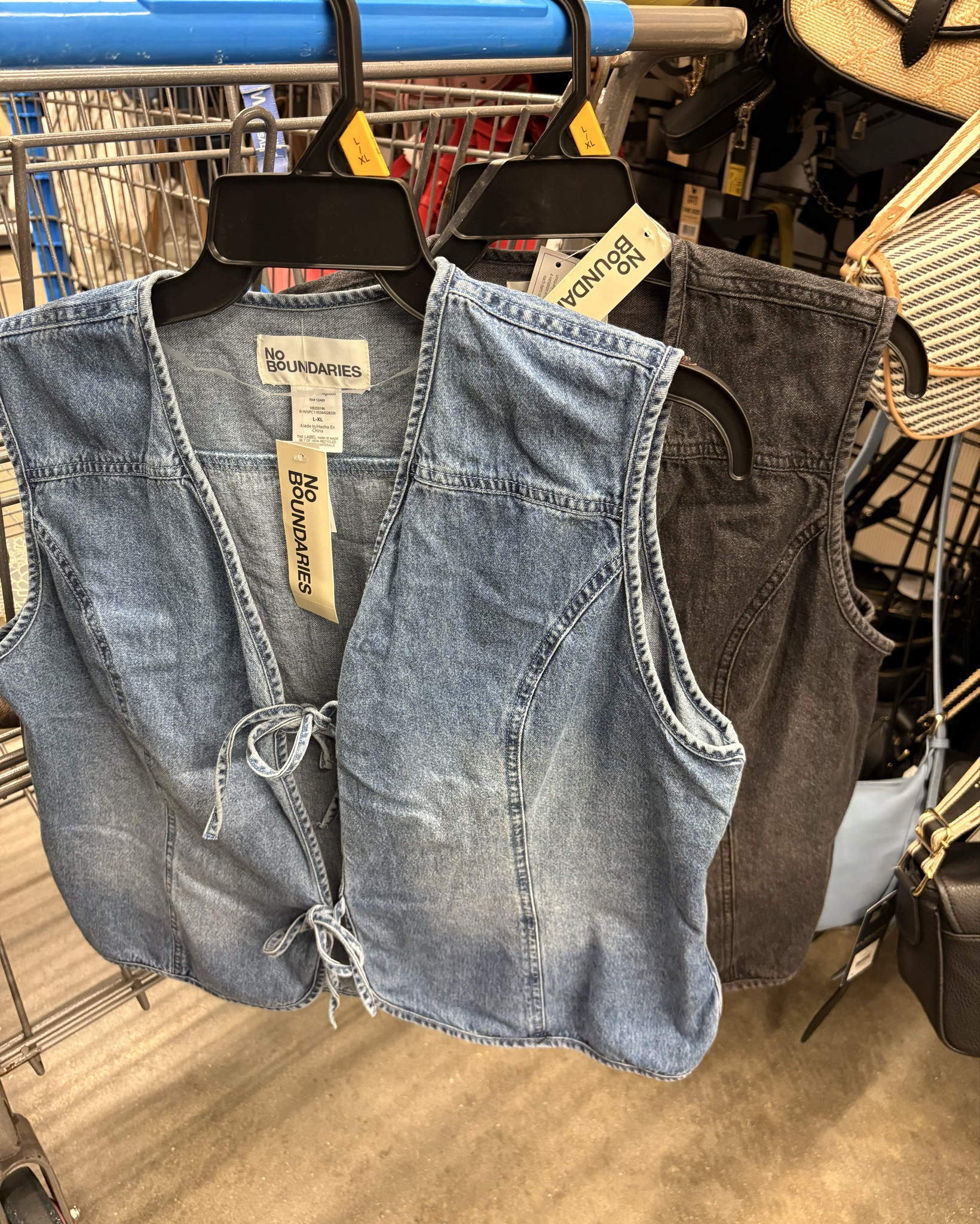 #walmart #shoes #fashion #style #womens #necklace #clothes #walmartfinds #walmartstyle

#LTKFindsUnder50 #LTKMidsize #LTKStyleTip