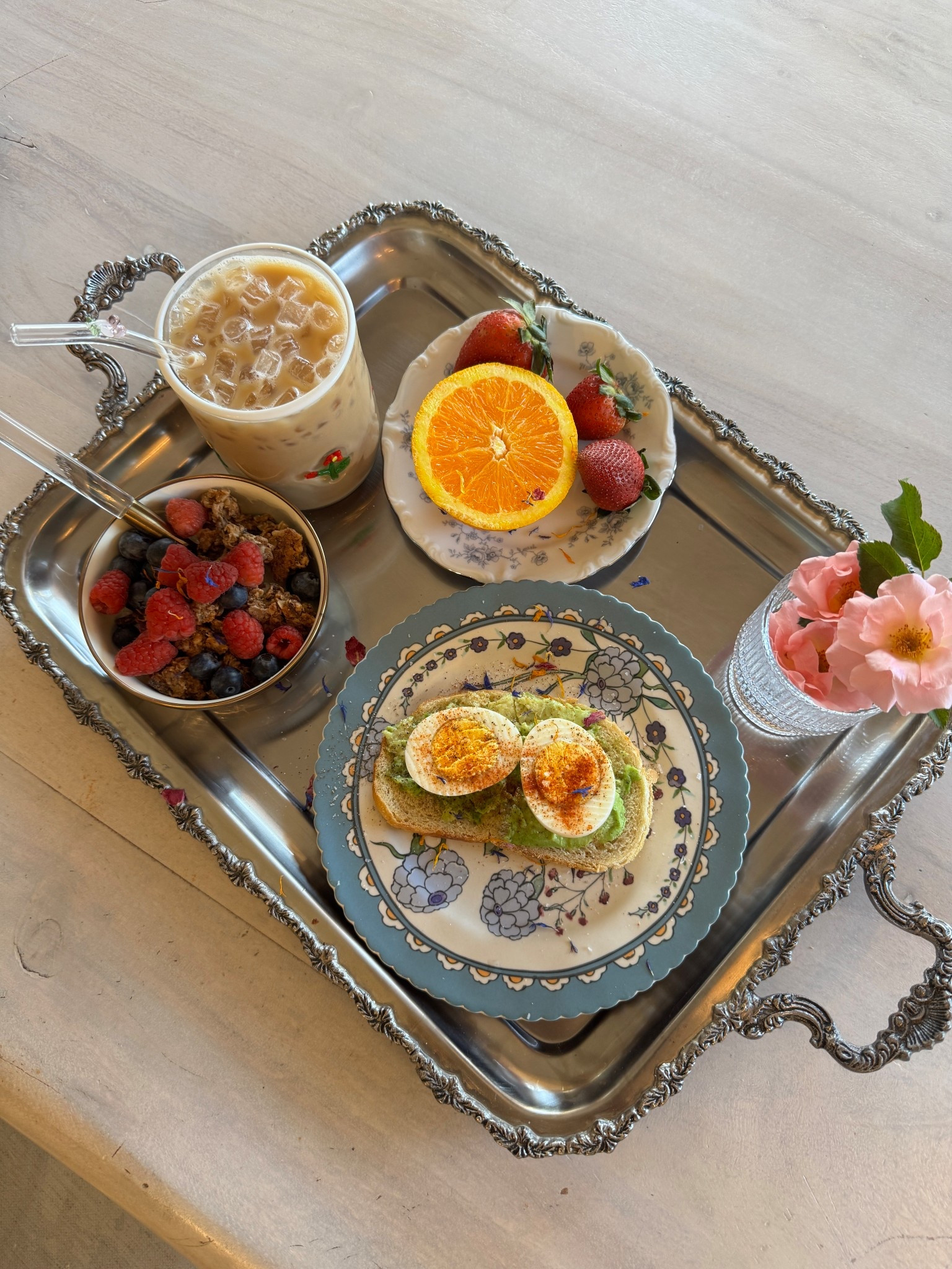 Spring breakfast 🌸🤍🌿✨

#LTKHome #LTKfitnessgoals #LTKmorningroutine