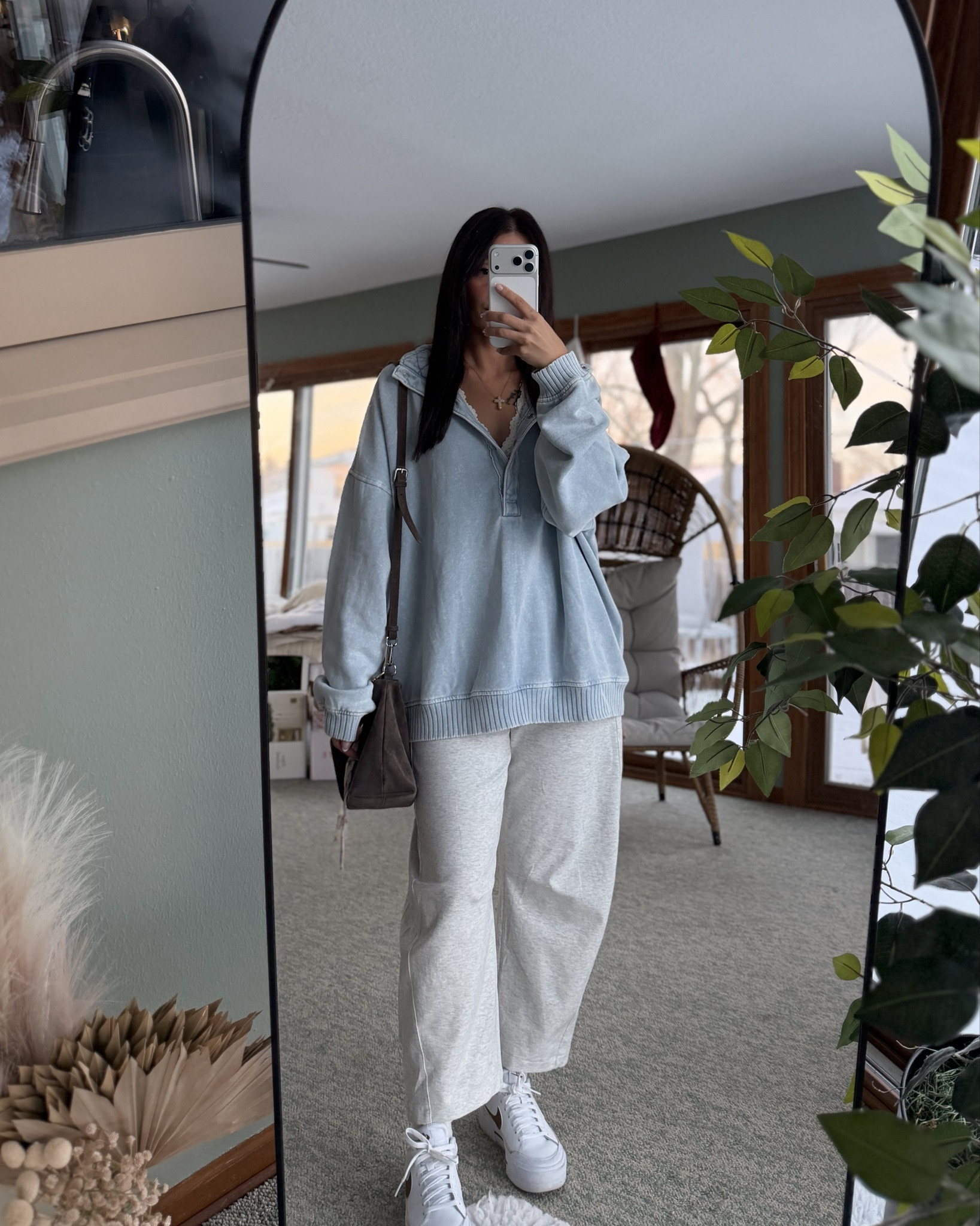 thank God it’s Friday 🙌🏼🤍

#LTKootd #LTKGiftGuide #LTKSaleAlert