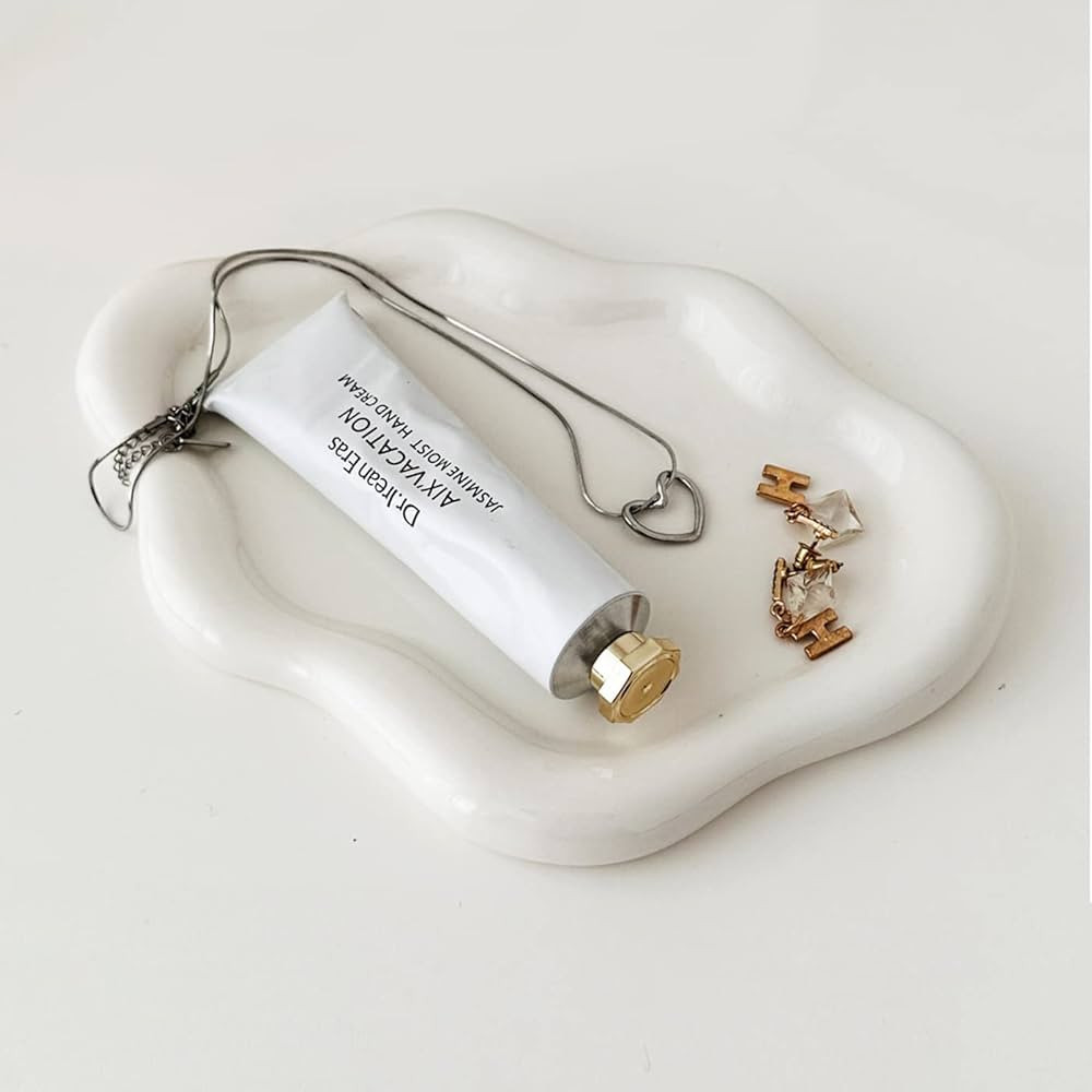 MDFAYE Jewelry Dish Trinket Tray for Women, Ring Dish Holder, Unique Cloud Shape Ceramic Plate Cu... | Amazon (US)