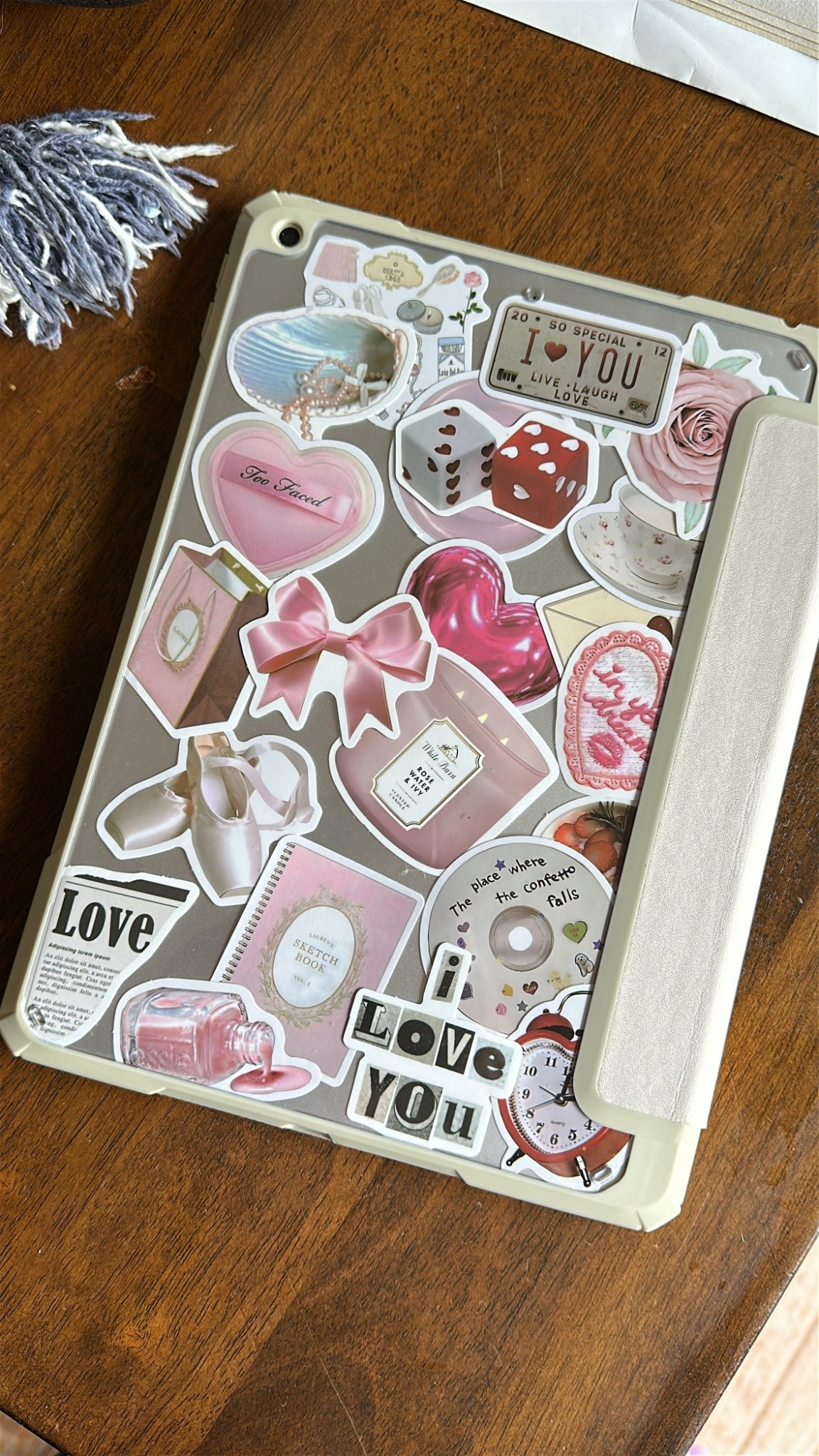 Dreamy little iPad case makes me smile
#ipad #iphone #kindle #amazon

#LTKTravel #LTKautumn #LTKSaleAlert