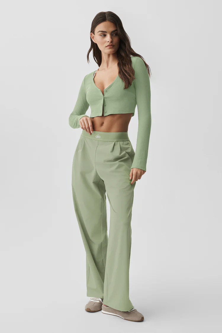 Ribbed Cropped Whisper Cardigan | Alo Yoga