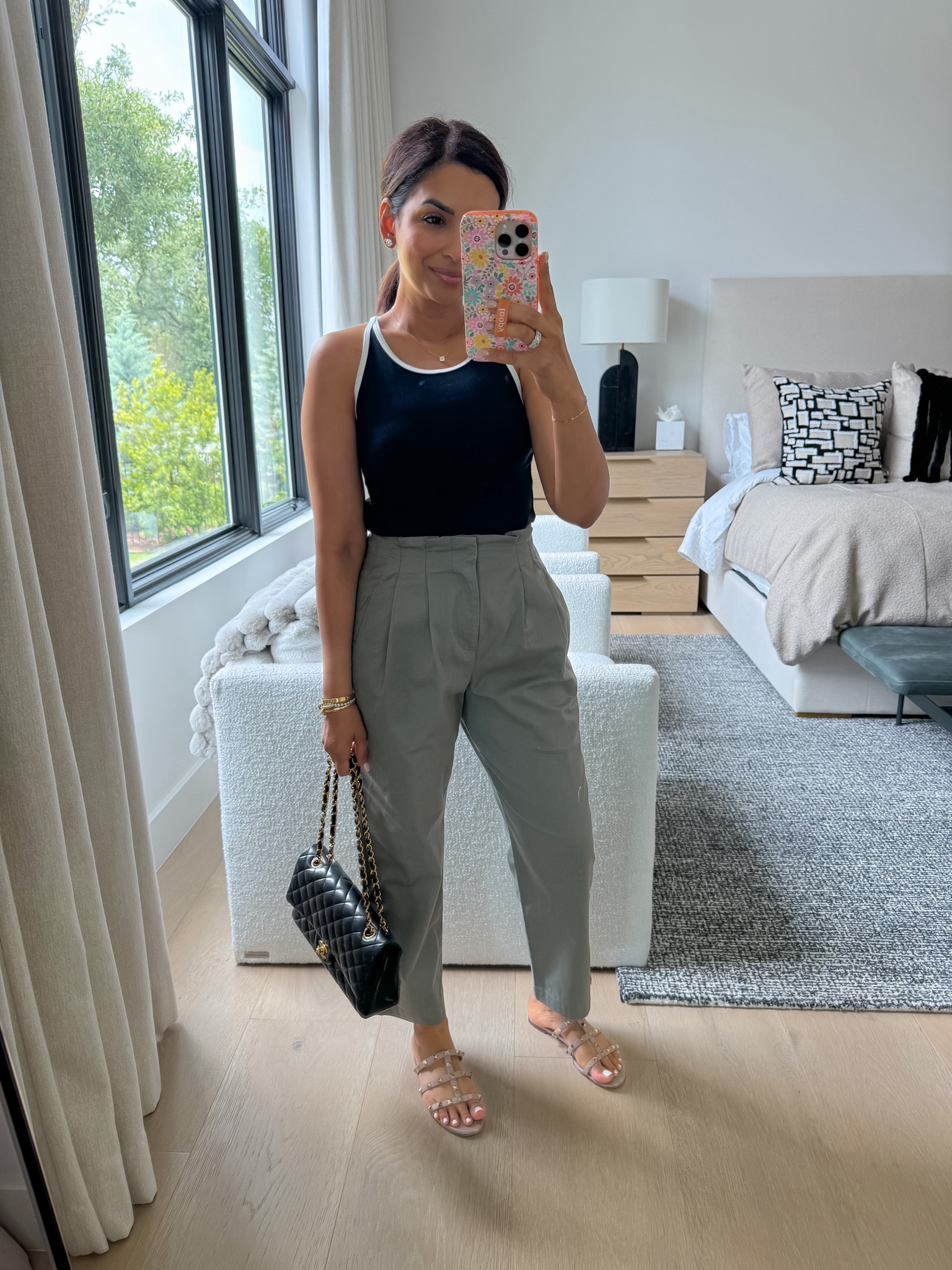 Wearing the XS petite length pants and XS Abercrombie tank, both run TTS. 

#LTKStyleTip #LTKSaleAlert