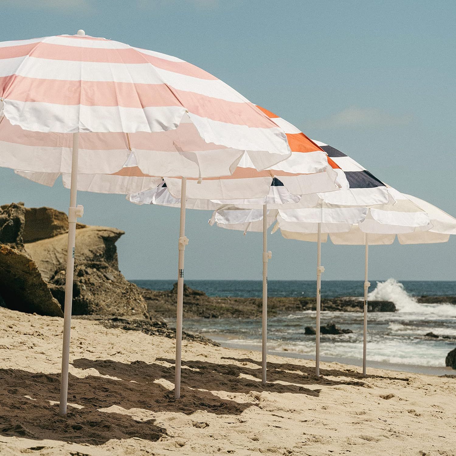 Business & Pleasure Co. Family Beach Umbrella - Premium & Lightweight 6' Beach Umbrella - UPF 50+... | Amazon (US)