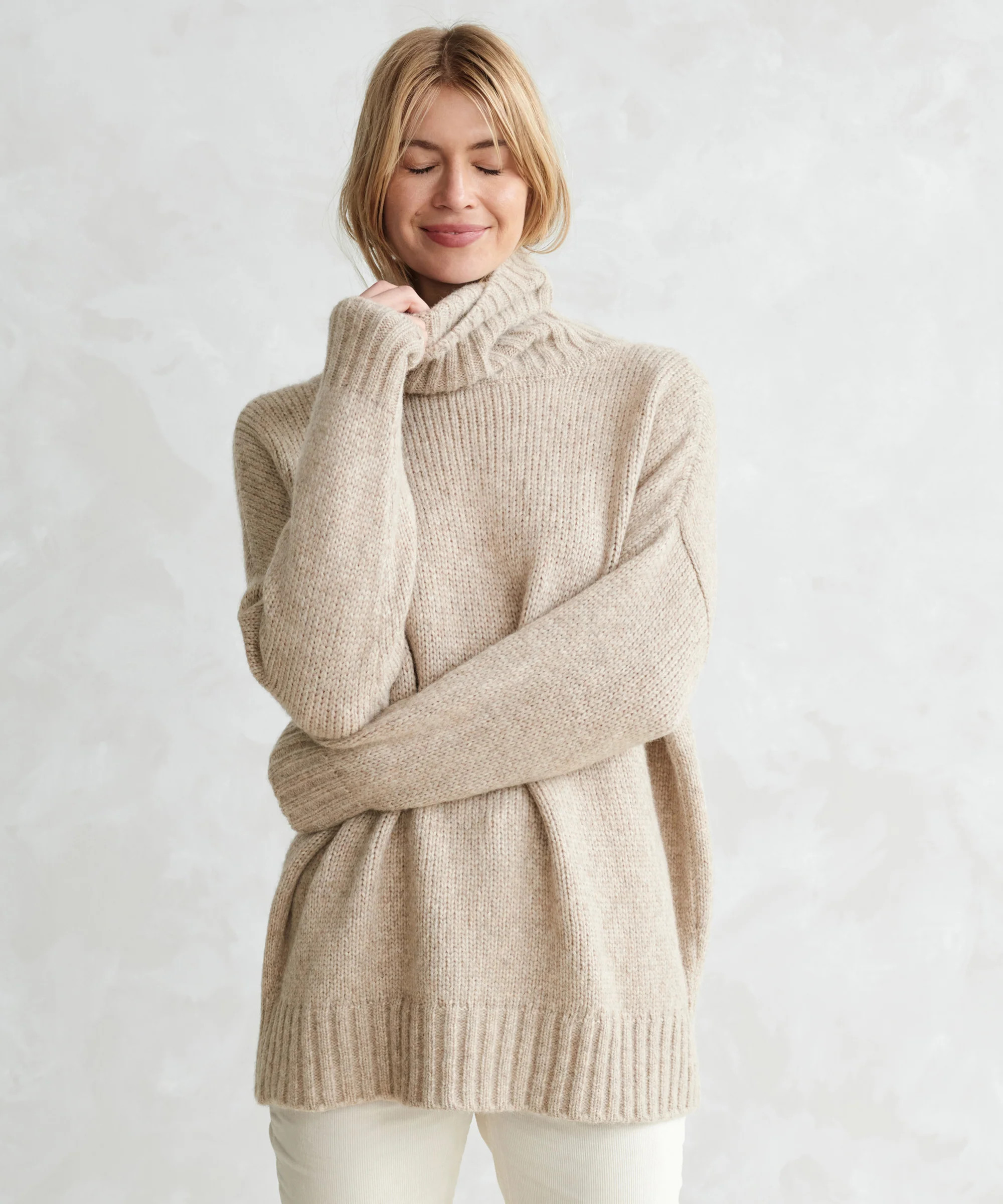 Alpaca Cocoon Turtleneck | Jenni Kayne