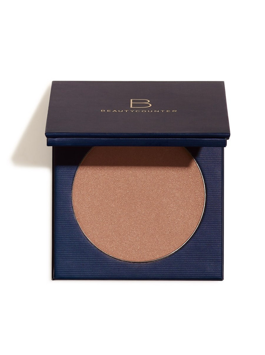 Luminous Powder Highlighter | Beautycounter.com