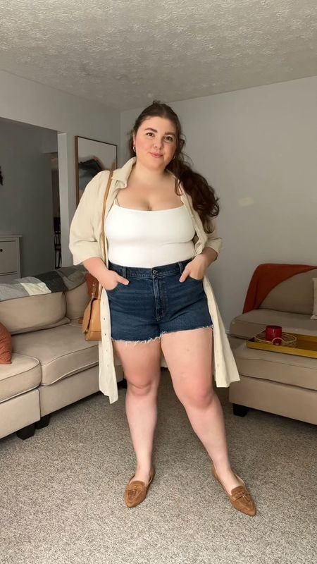 @foxandluxe for more size 14/16 midsize outfit inspo

midsize fashion, fall outfit inspo, curvy size 14/16, casual style, plus-size ootd, #midsize #fall2023 #summertofall #curvyoutfits #size1416 #casualstyle