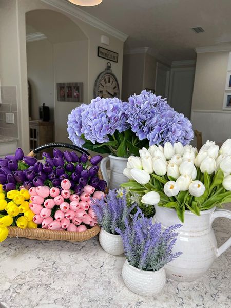 Pretty Spring Home Decor! The best faux flowers, vases, and a gorgeous flower basket heralds the arrival of spring! #amazon #amazonhome #founditonamazon  #home #homedecor #springdecor #fauxflowers #flowers #artificialflowers #springflowers #flowervase #basket 

#LTKhome
