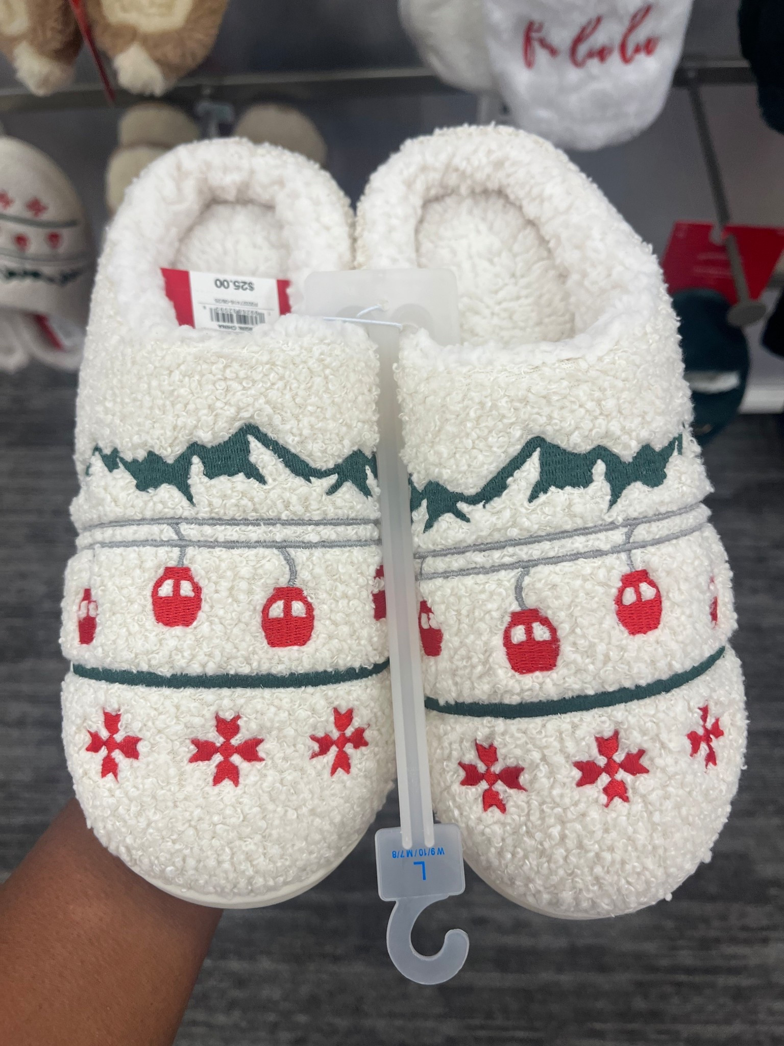 These Slippers from Target look so cozy! 

#LTKFindsUnder50 #LTKSeasonal #LTKGiftGuide