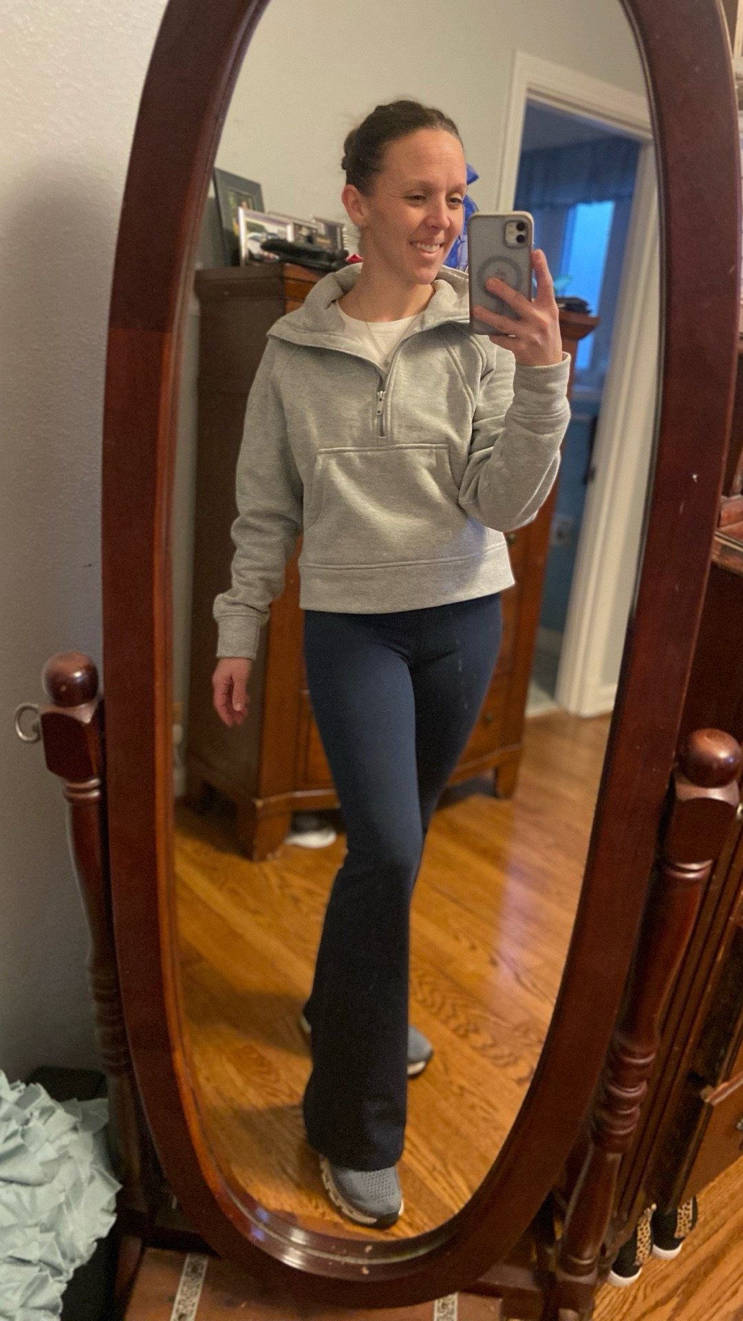 $22 - These flare leggings are amazing; they  are so soft and give quite the impression of being a much pricier brand.  My sweatshirt is on sale and is a great designer dupe.   This is such a cozy outfit. 


#target #athleta #flareleggings #LTKvlog #designerdupe #under25 #giftforher #athleisure @Target 






#LTKOver40 #LTKU #LTKActive