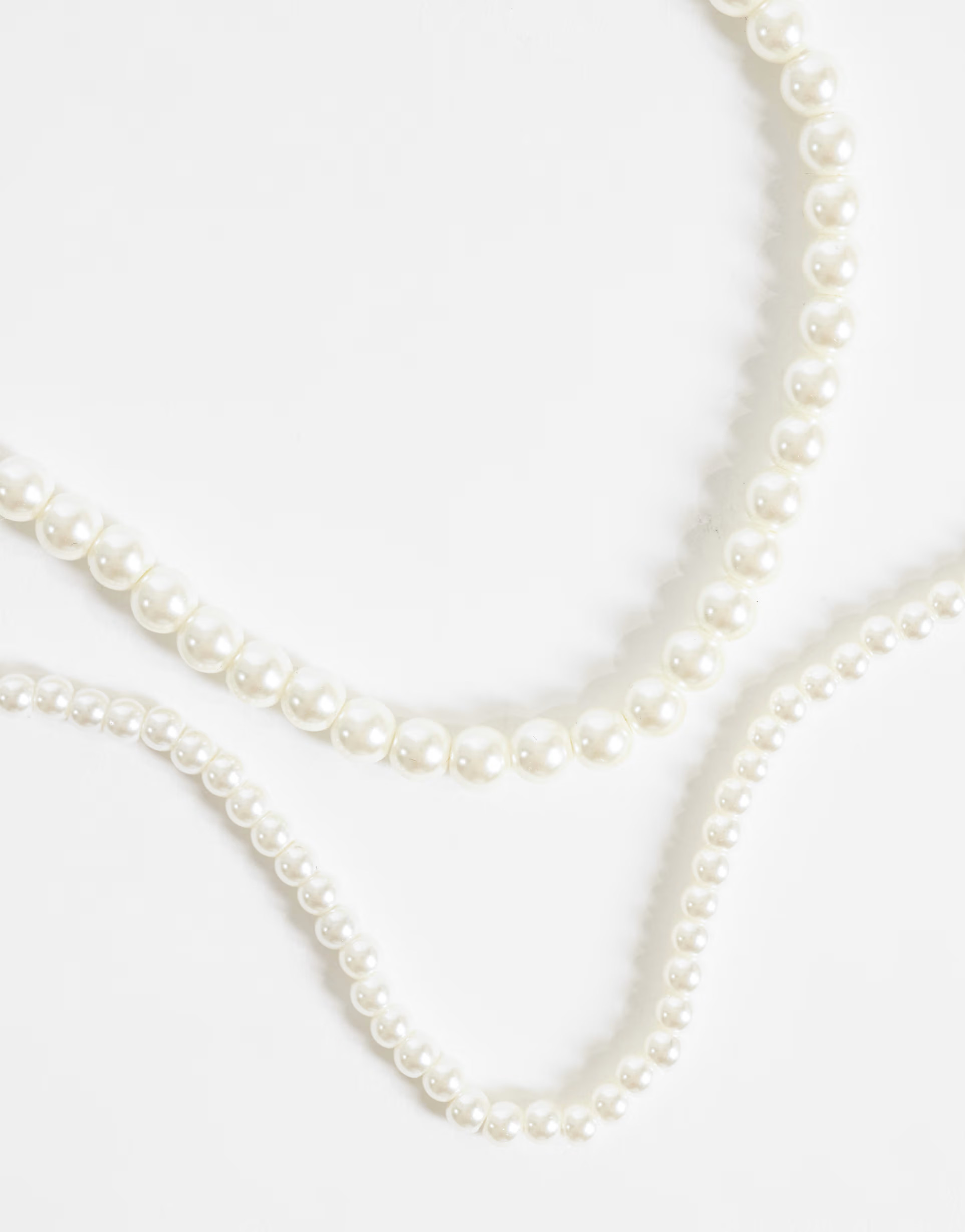 ASOS DESIGN \u2013 Halsketten aus Kunstperlen in Wei\u00df, 2er-Pack | ASOS (Global)