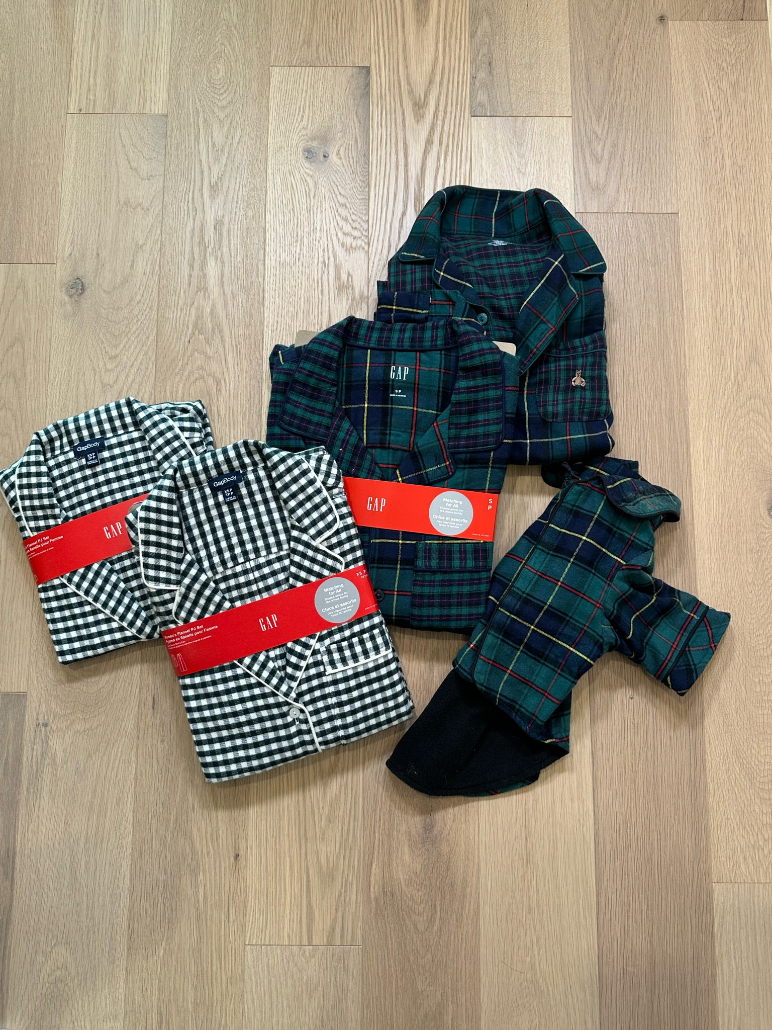 Every year our family does matching PJ’s for Christmas- this year we got them from @gap during their 50% off all PJ’s sale and we love them- the boys are already wearing theirs!! BONUS you can get an extra 10% off with code FAMILY

#ad #howyouweargap #gapcanada


#LTKgiftguide #LTKfamily #LTKsale