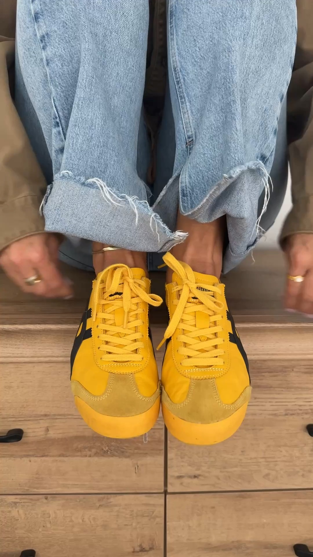💛🌟yellow onitsuka tigers

#LTKActive #LTKSaleAlert #LTKWorkwear