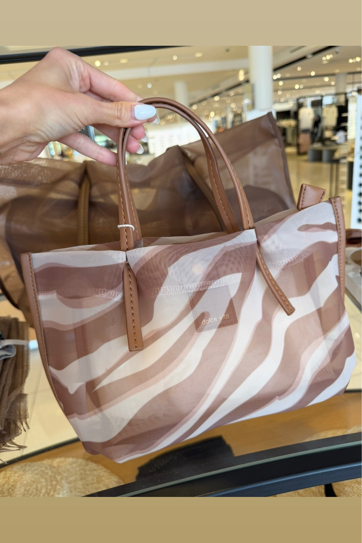 SHOPBOP up to 40% off.

mesh bag, summer bag, shopbop sale, dolce vita, annabrstyle

#LTKSaleAlert