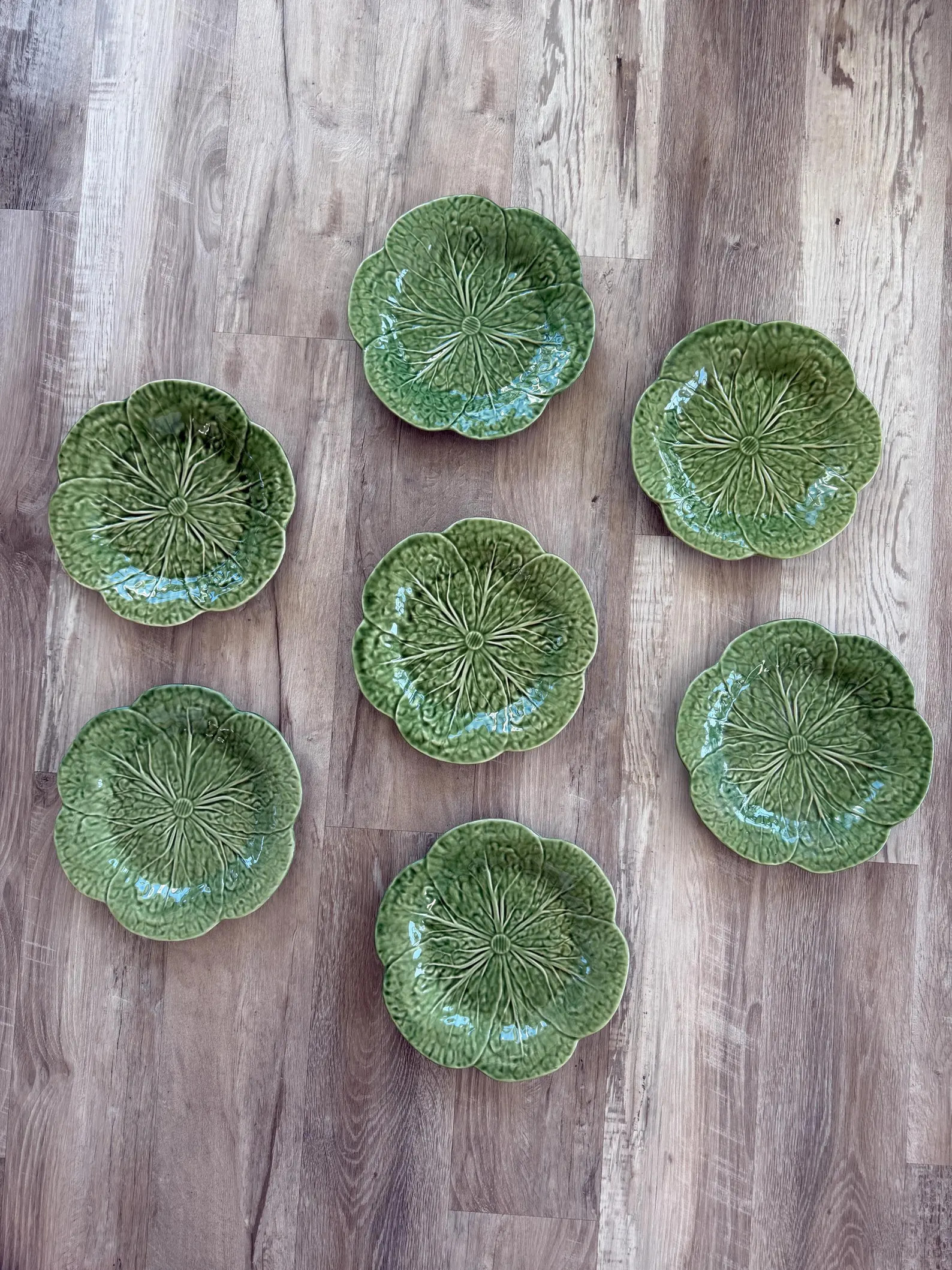 Set of 7 Bordallo Pinheiro green Cabbage Leaf luncheon Plates 9.5” | Etsy (Global)