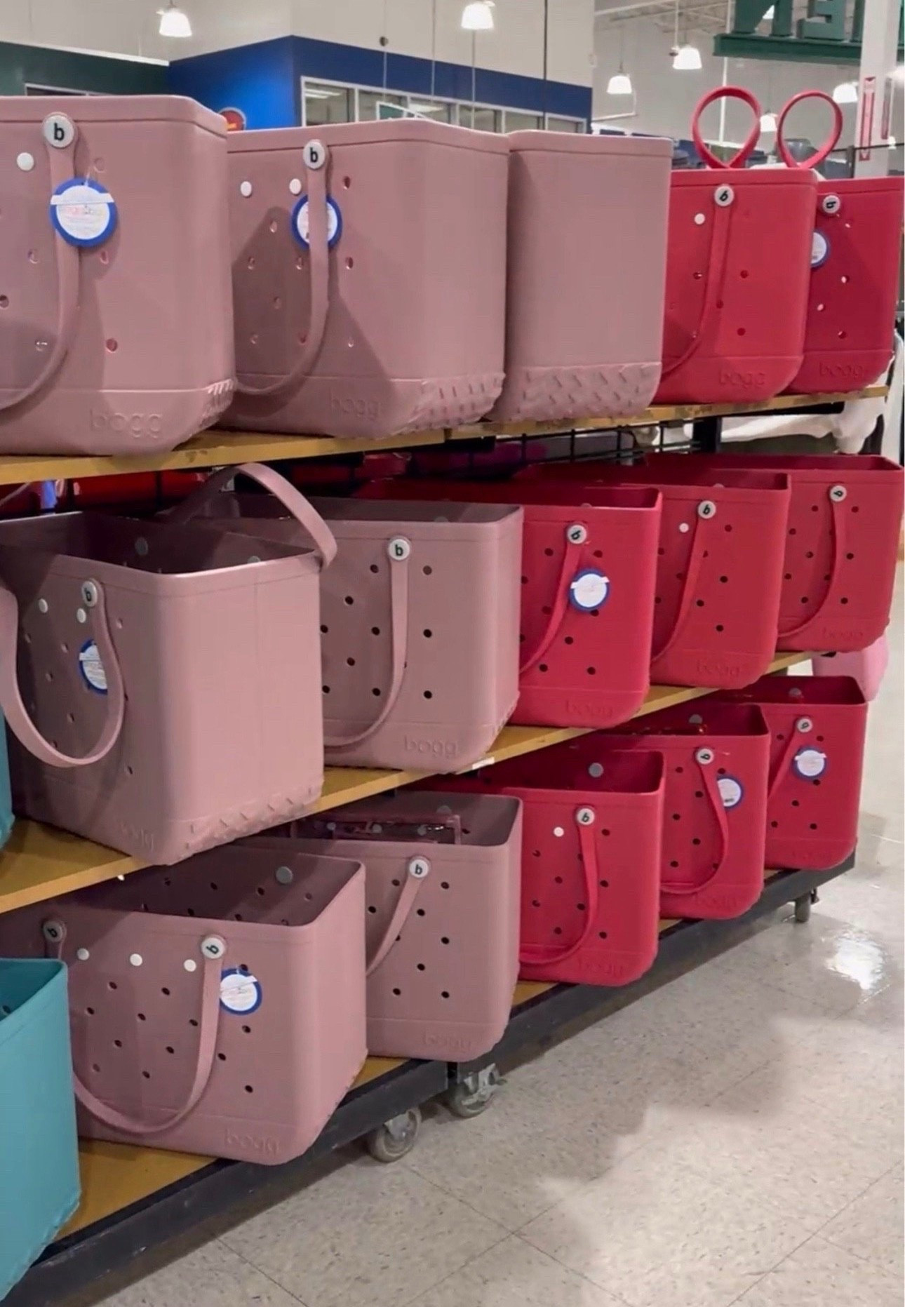 Bogg bags are a mom must have!

#LTKdayinmylife #LTKmomlife #LTKOver40