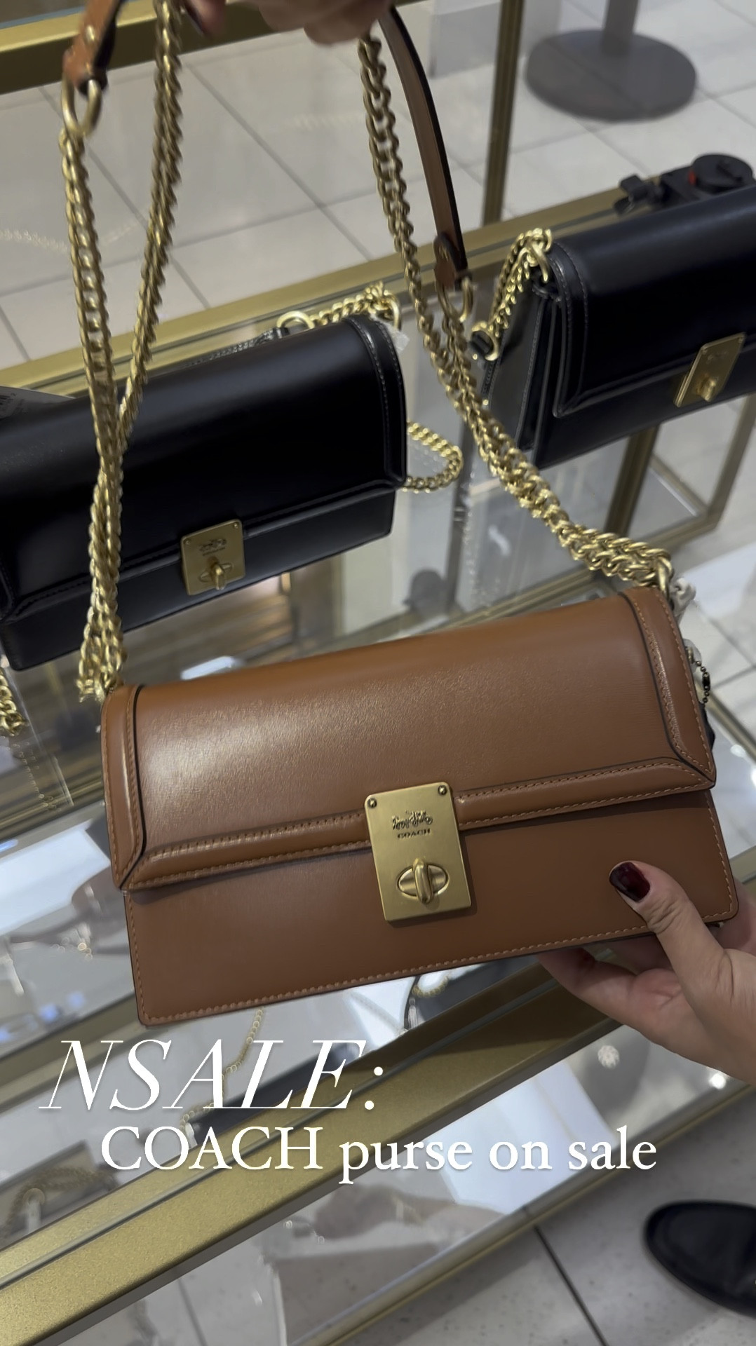This coach purse is 40% off at the Nordstrom anniversary sale! This brown color is unfortunately sold out, but it is available in a beautiful white/tan colorr

Nsale / Nordstrom / coach / purse 

#LTKxNSale