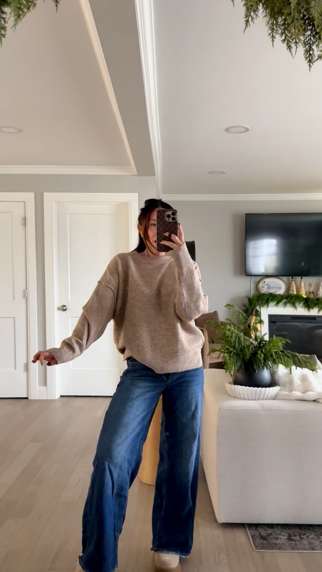 My new current favorite sweater. I’m wearing XS. American Eagle new arrivals


#LTKSeasonal #LTKStyleTip #LTKHoliday