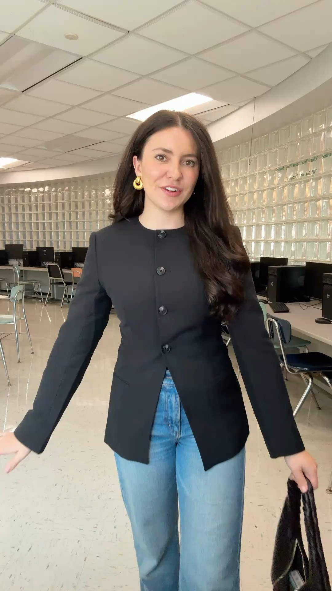 Teacher outfit of the day! Loving this new blazer 🤍