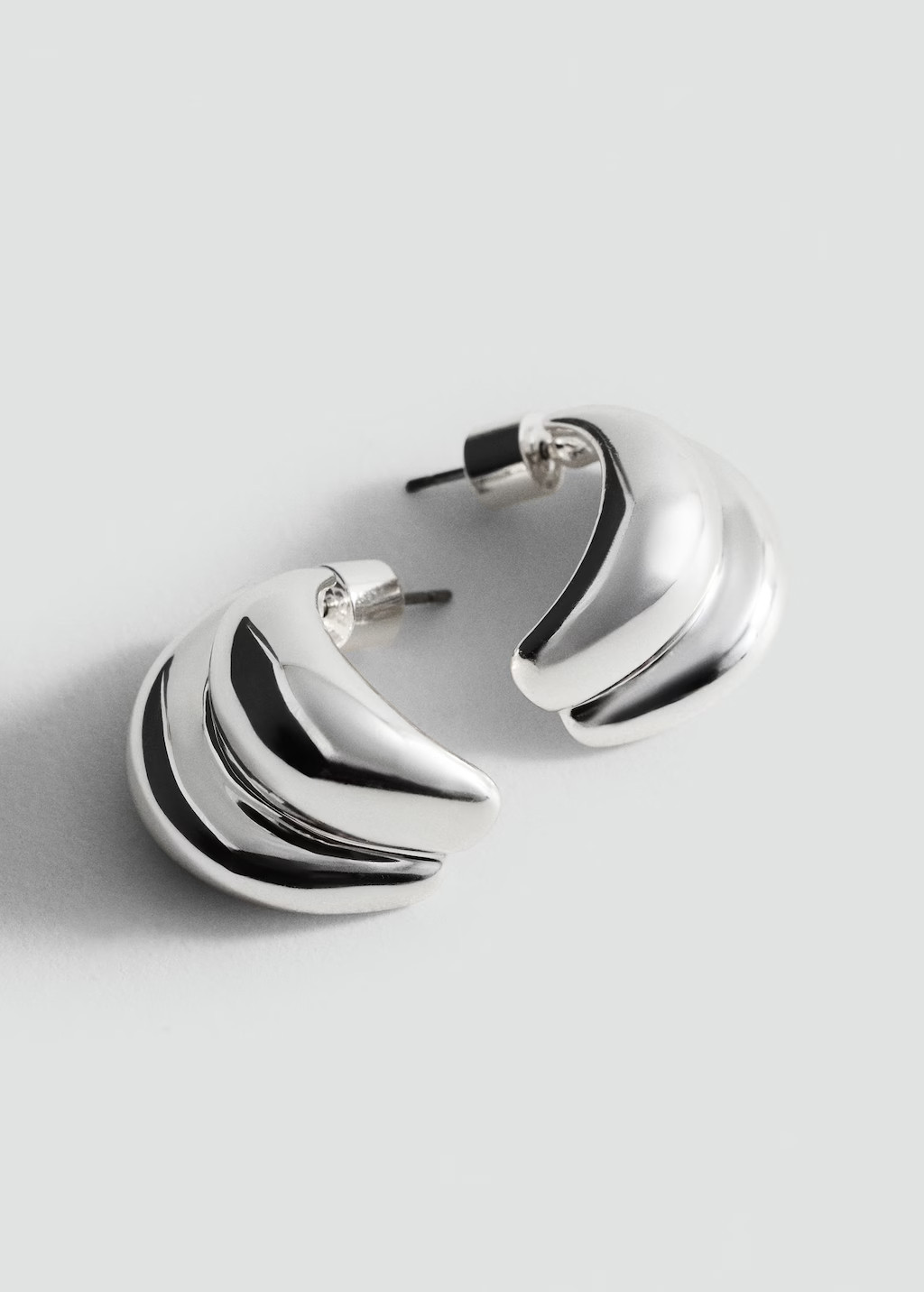 Embossed semi-hoop earrings silver - Woman - One size - MANGO | Mango (US/MX/AU)