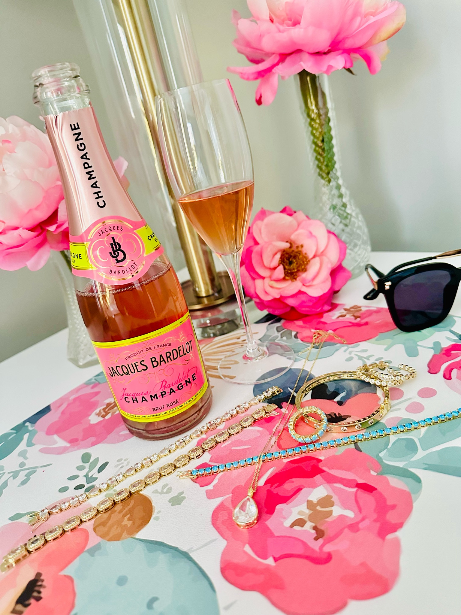 Sparkles ✨ on Sunday

Use code “ERIN” to save on all of my jewelry shown here 💖

#LTKfindsunder100 #LTKover40 #LTKstyletip