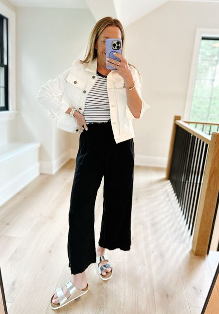 Spring Outfit: 
 Black and white, but not boring! This look is looking...
