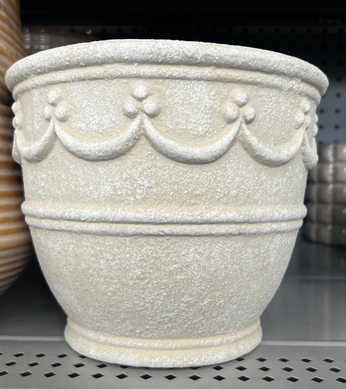 Indoor or outdoor planter. 

#plant #planter #spring #indoor #outdoorr

#LTKHome #LTKSeasonal