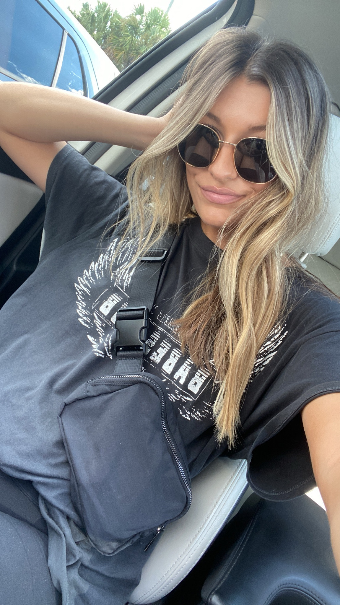 Amazon dupe for the (sold out) lululemon everywhere belt bag! Under $19

Belt bag. Fanny pack. Lululemon belt bag dupe. Amazon belt bag. Black belt bag. 

#LTKSeasonal #LTKtravel #LTKunder50