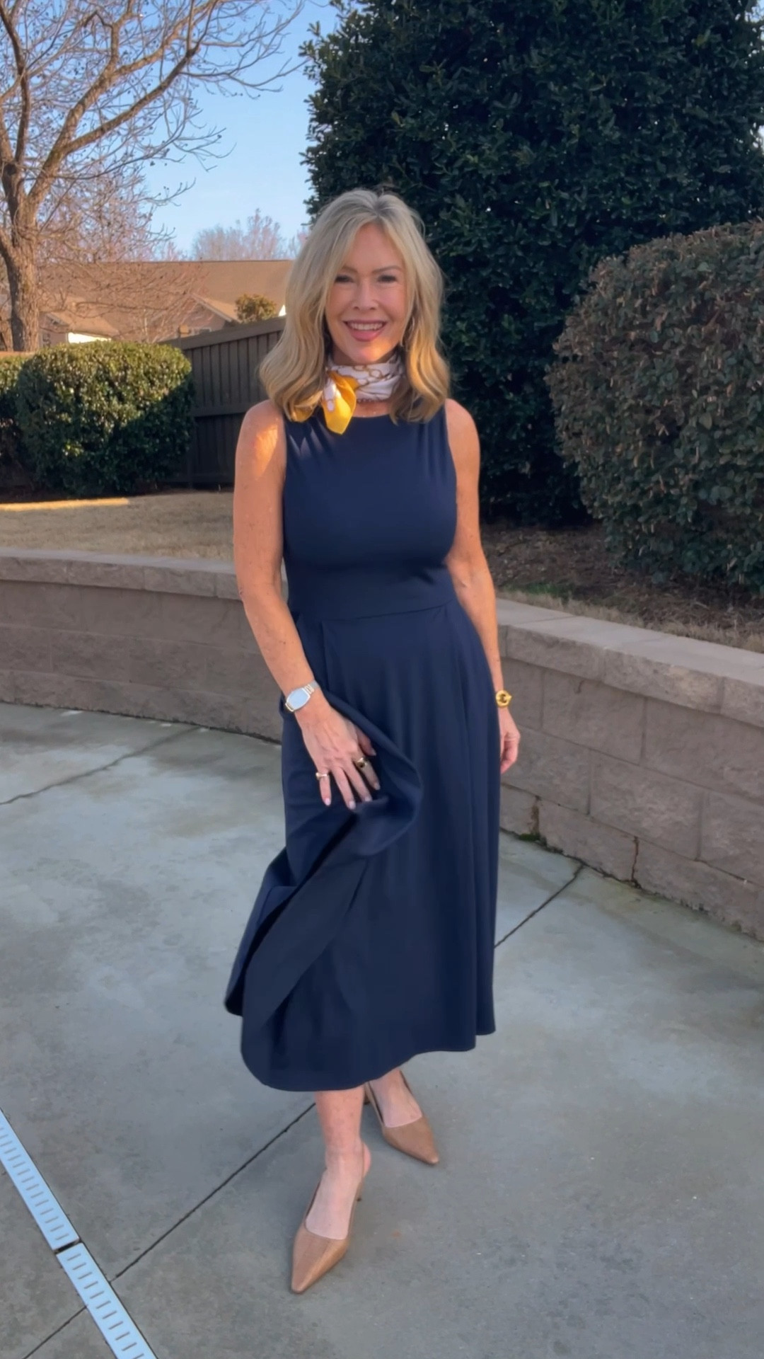 This is a fabulous versatile dress with a built in bra that absolutely works!!

#LTKdayinmylife #LTKootd #LTKgrwm