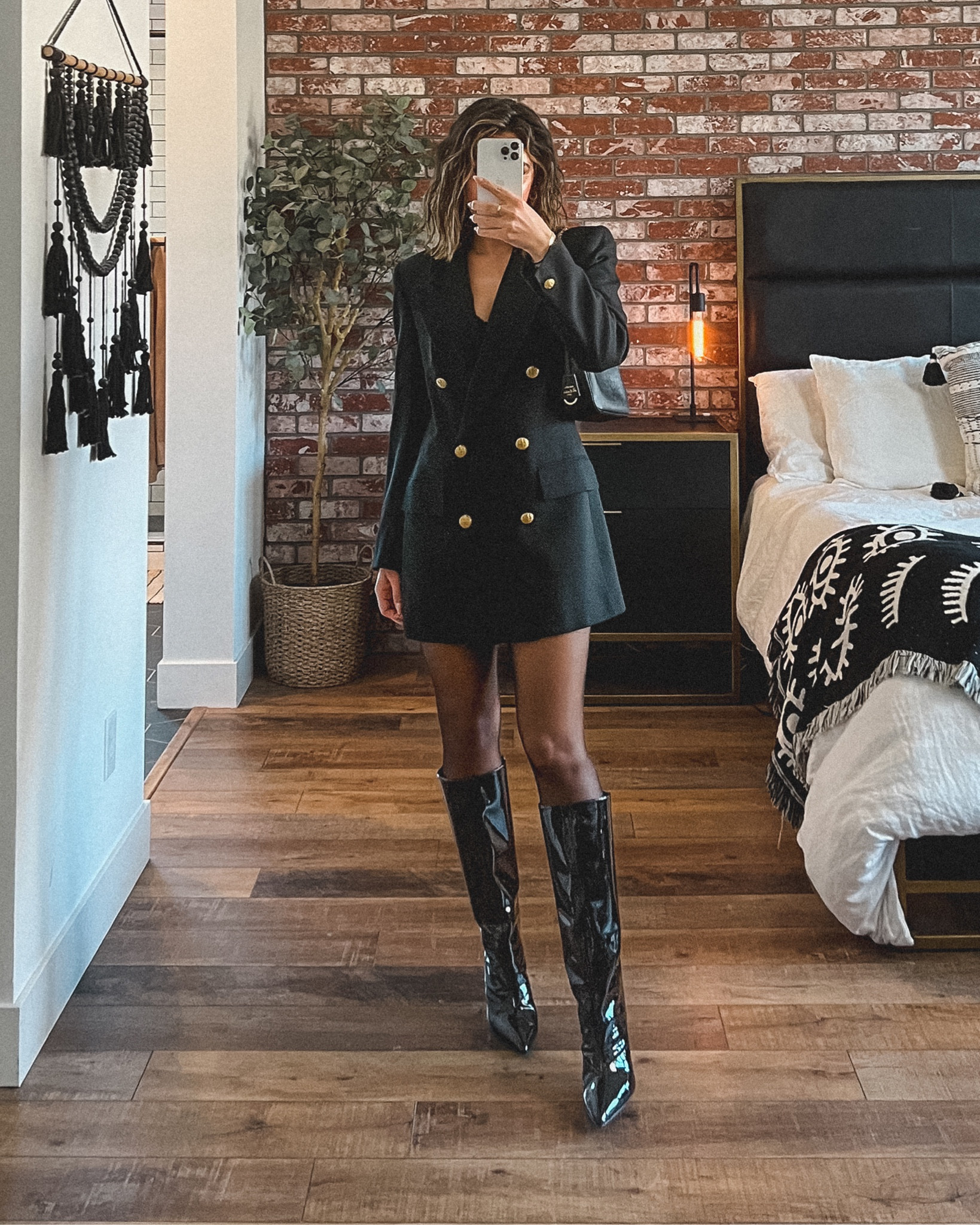 winter to spring transitional date night outfits 🖤


#LTKfit #LTKstyletip #LTKSeasonal