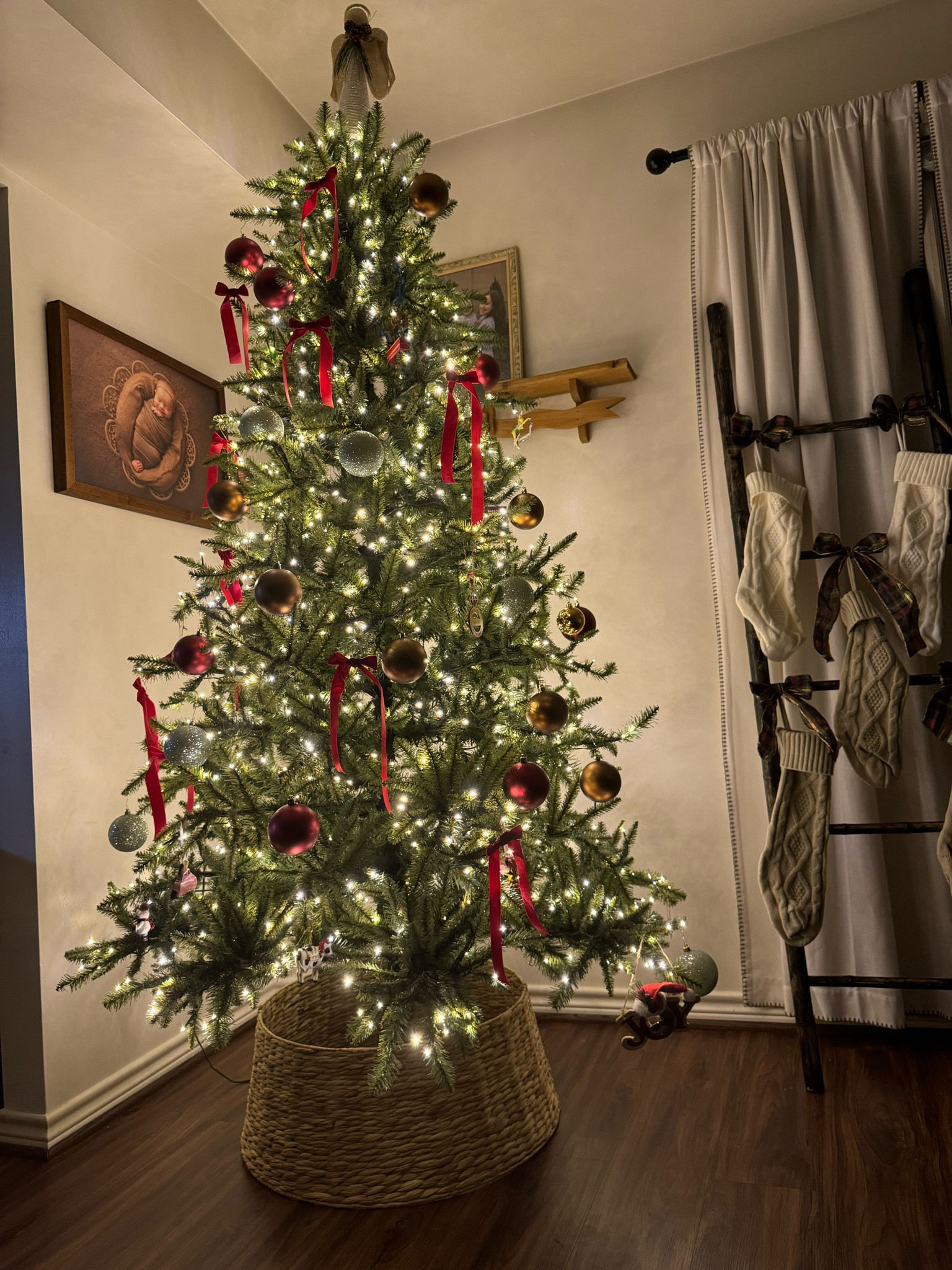 Viral Walmart tree ❤️🎄

#LTKHoliday #LTKHome #LTKSeasonal