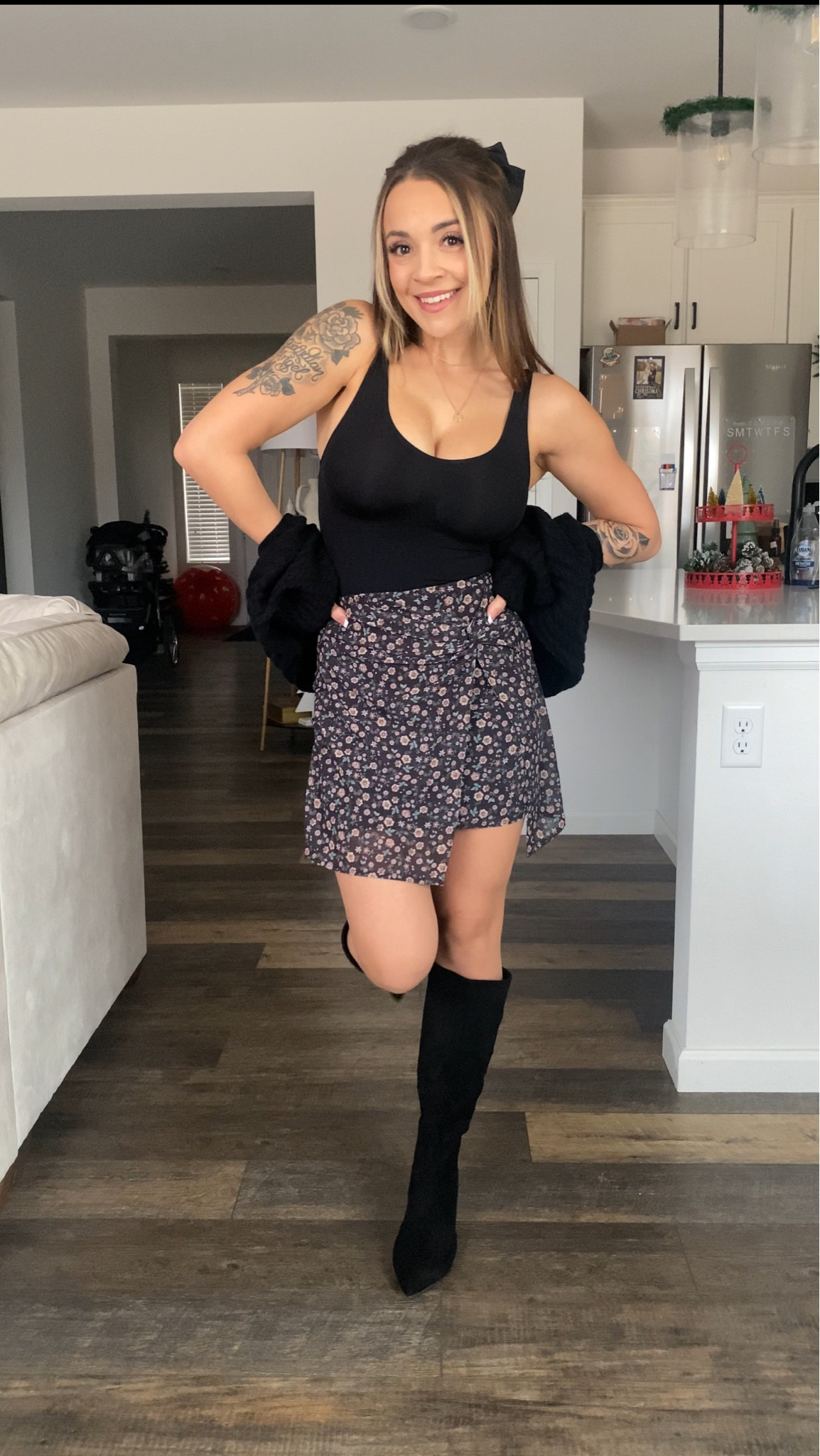 Skirt Outfit  -  Black boots - winter outfit - fall outfits 

#LTKfindsunder50 #LTKstyletip #LTKfindsunder100