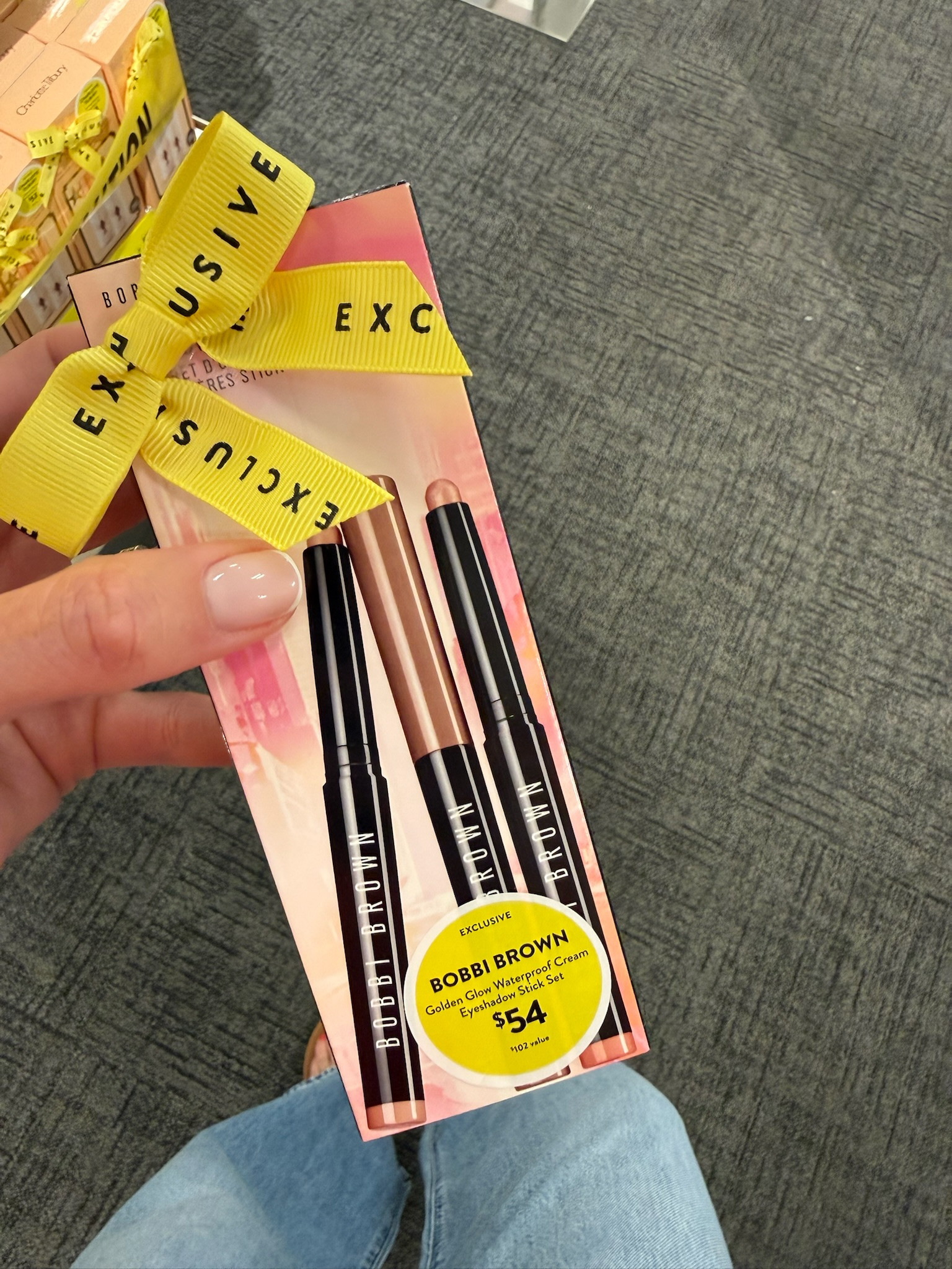 Bobbi Brown has always been a fav of ours !! Grab these eyeshadow sticks during the Nordstrom Anniversary sale!
