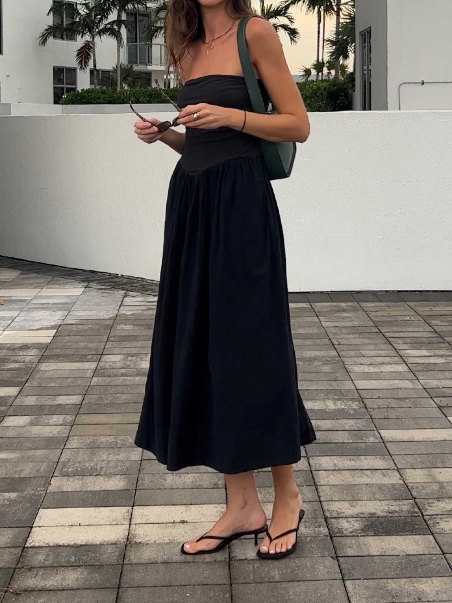 my go-to summer dress 

#LTKunder100 #LTKSeasonal #LTKFind