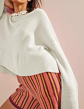 Womens Lightweight Sweaters Crewneck Bell-Style Sleeve Batwing Knit Tops Slouchy Soft Pullover Ju... | Amazon (US)